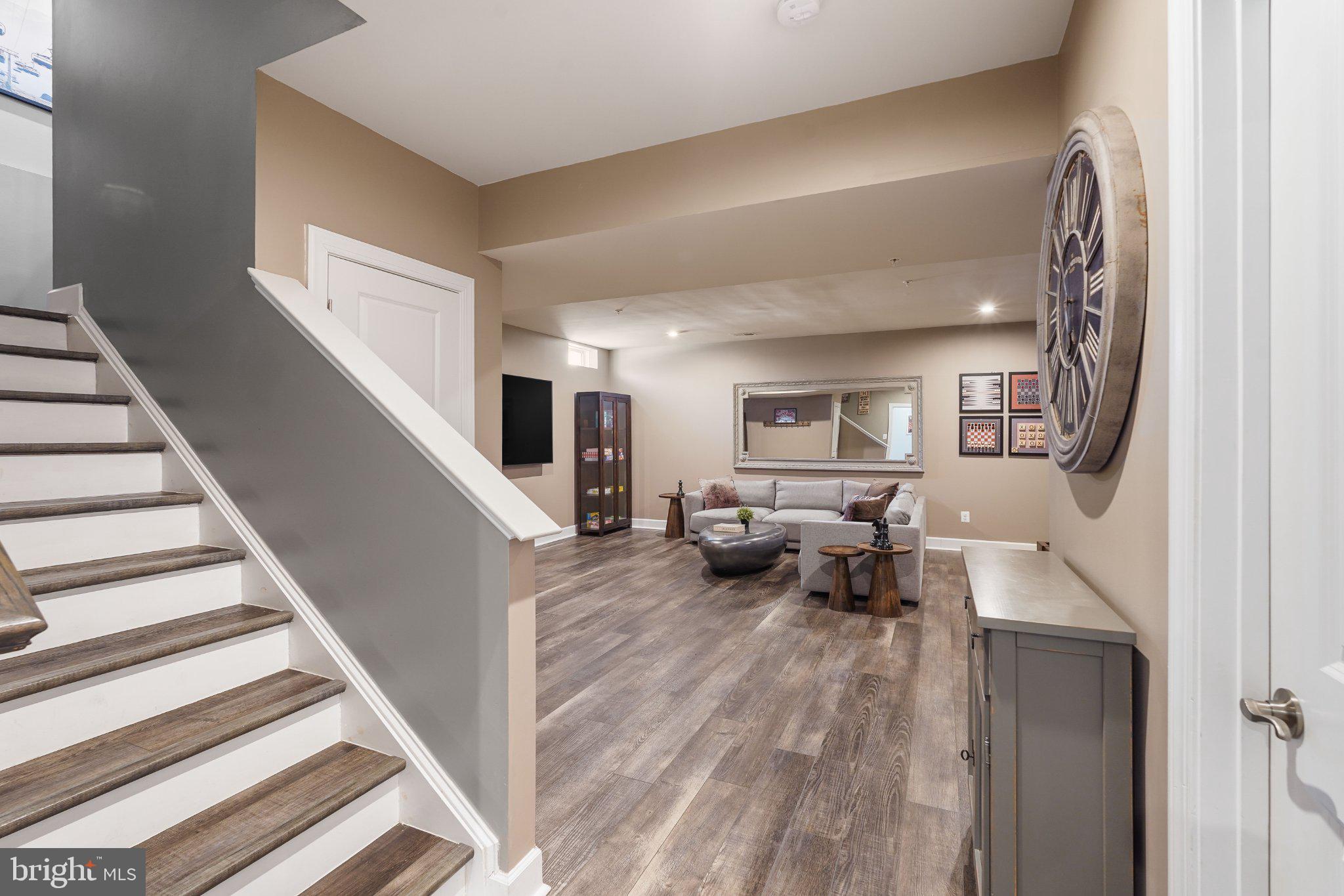 MARLBORO RIDING-PLAT 1> - Residential