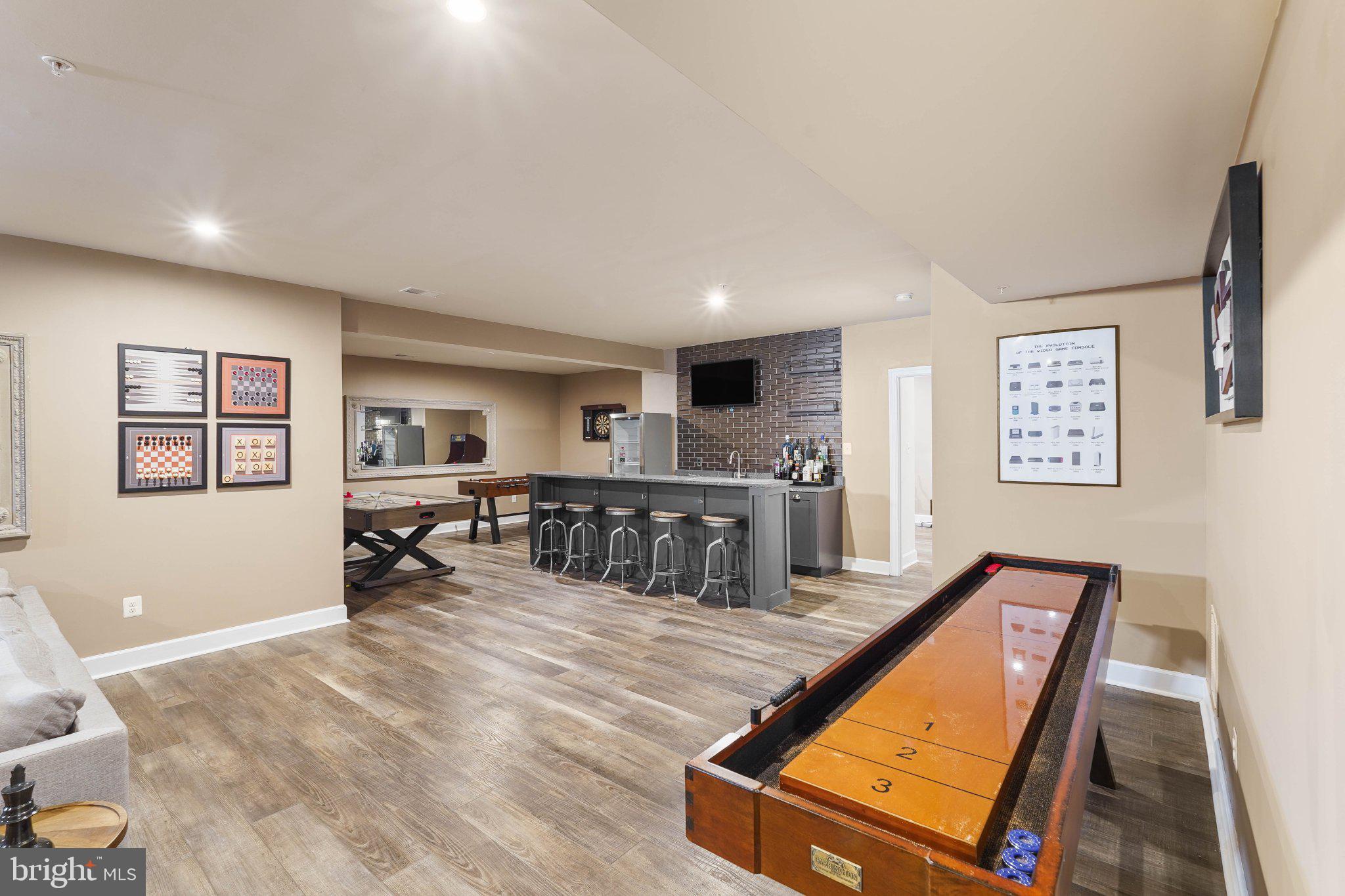 MARLBORO RIDING-PLAT 1> - Residential