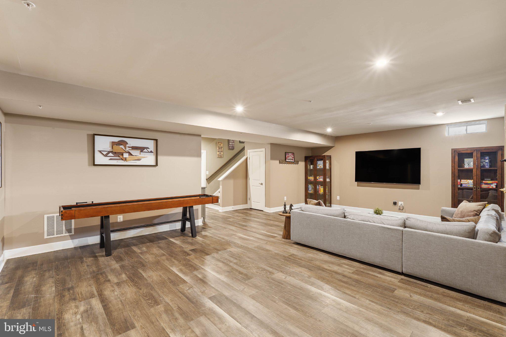 MARLBORO RIDING-PLAT 1> - Residential