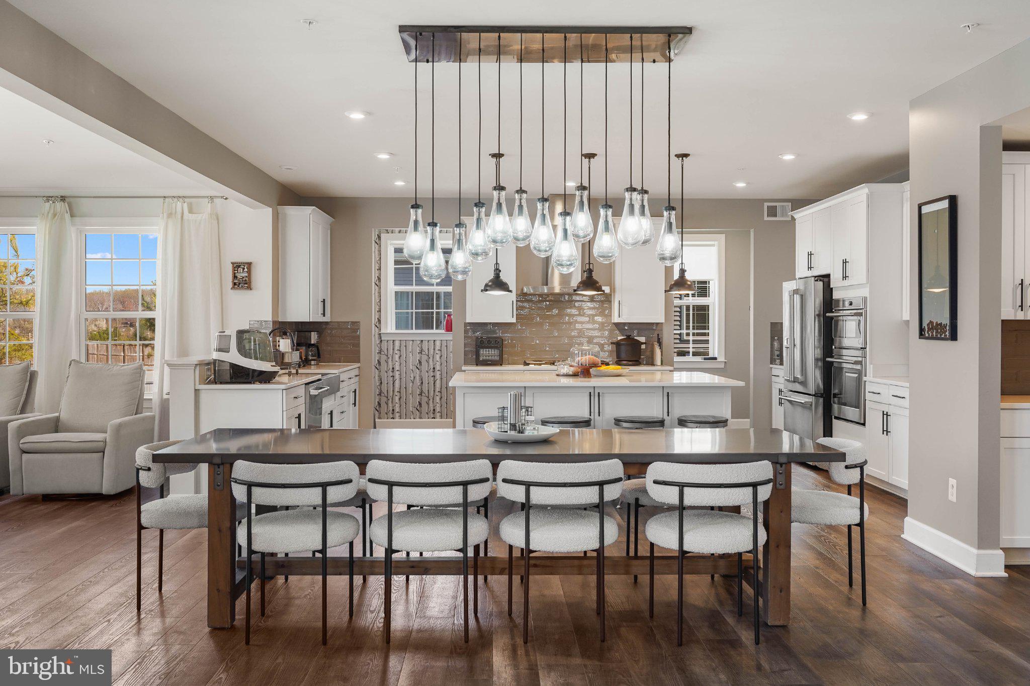 MARLBORO RIDING-PLAT 1> - Residential