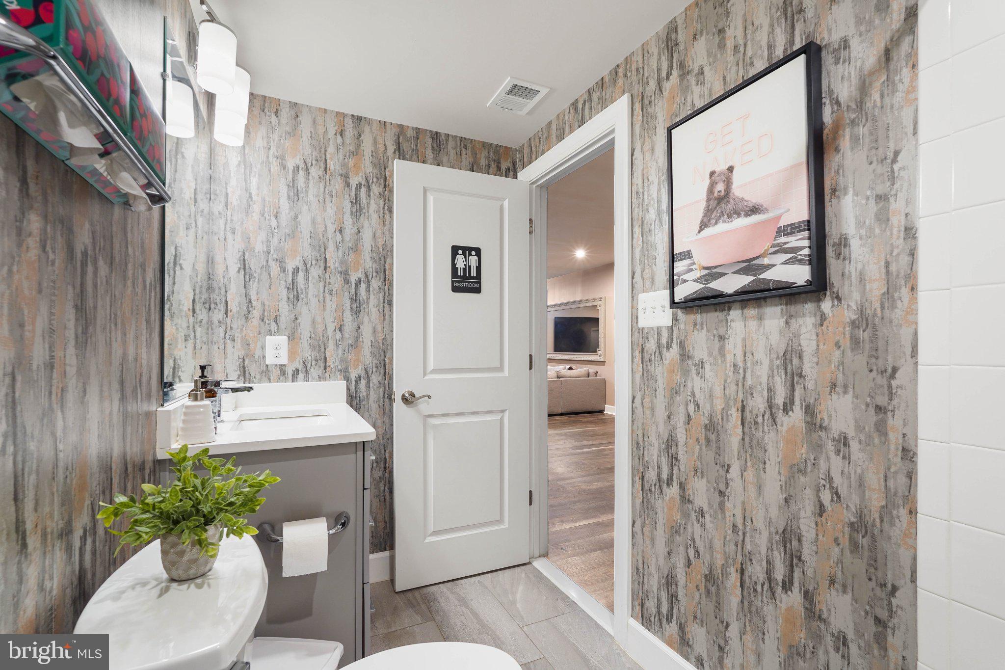 MARLBORO RIDING-PLAT 1> - Residential