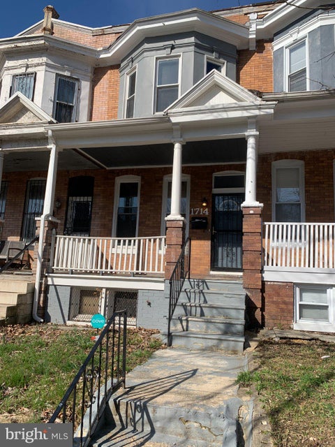 Townhouse For Sale - 1714 Ashburton Street<br/> BALTIMORE, MD 21216