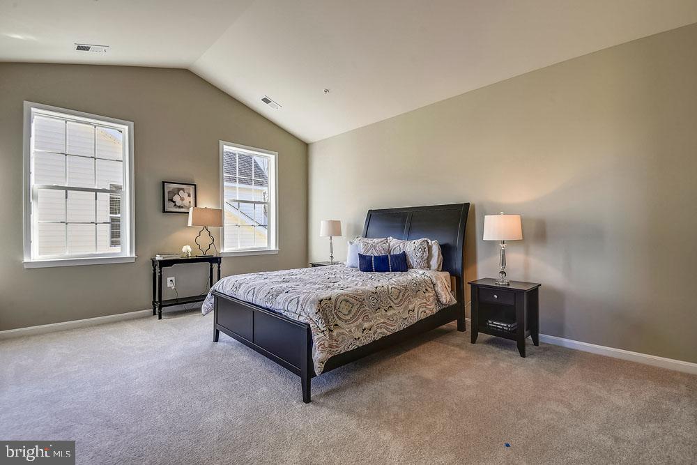 DAMASCUS OUTSIDE - Residential