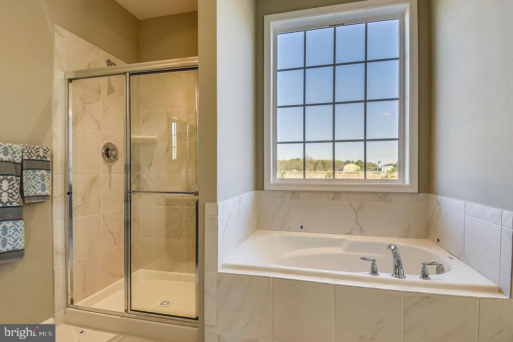 DAMASCUS OUTSIDE - Residential