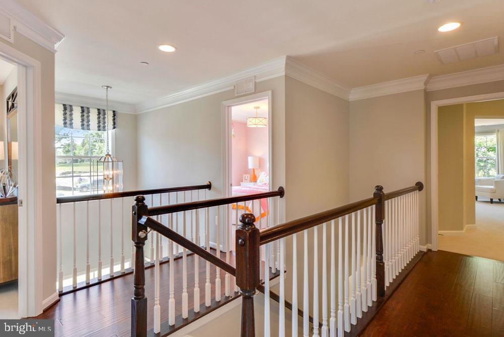 DAMASCUS OUTSIDE - Residential