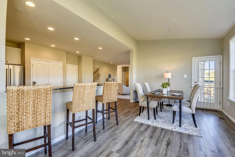 DAMASCUS OUTSIDE - Residential