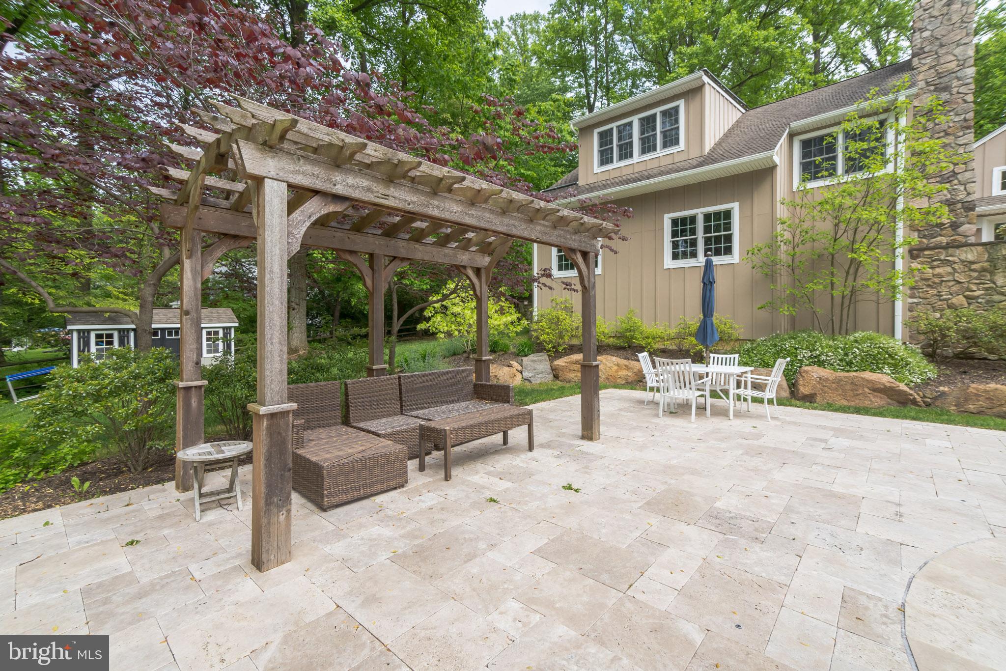 RADNOR HUNT - Residential