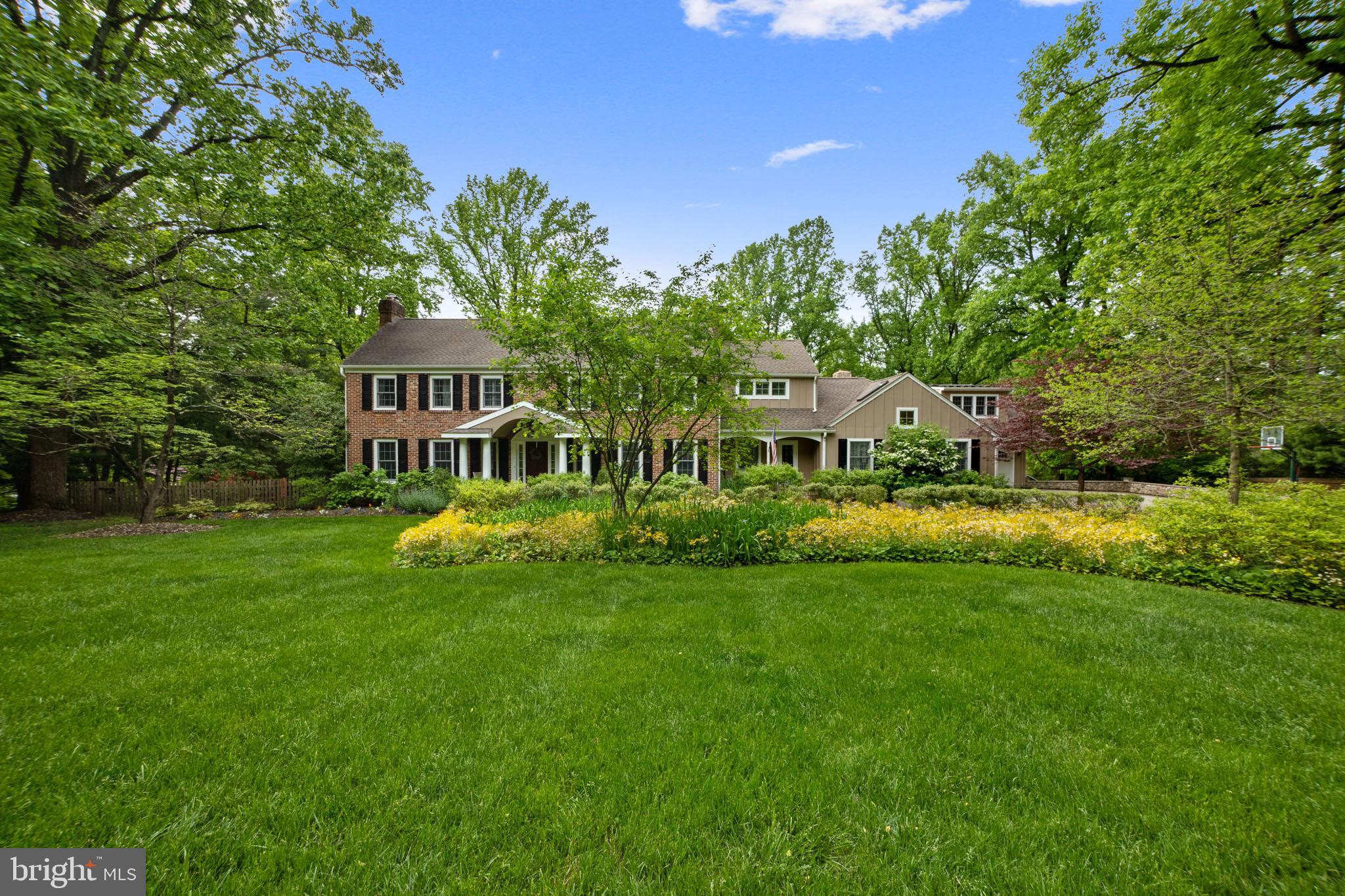 RADNOR HUNT - Residential