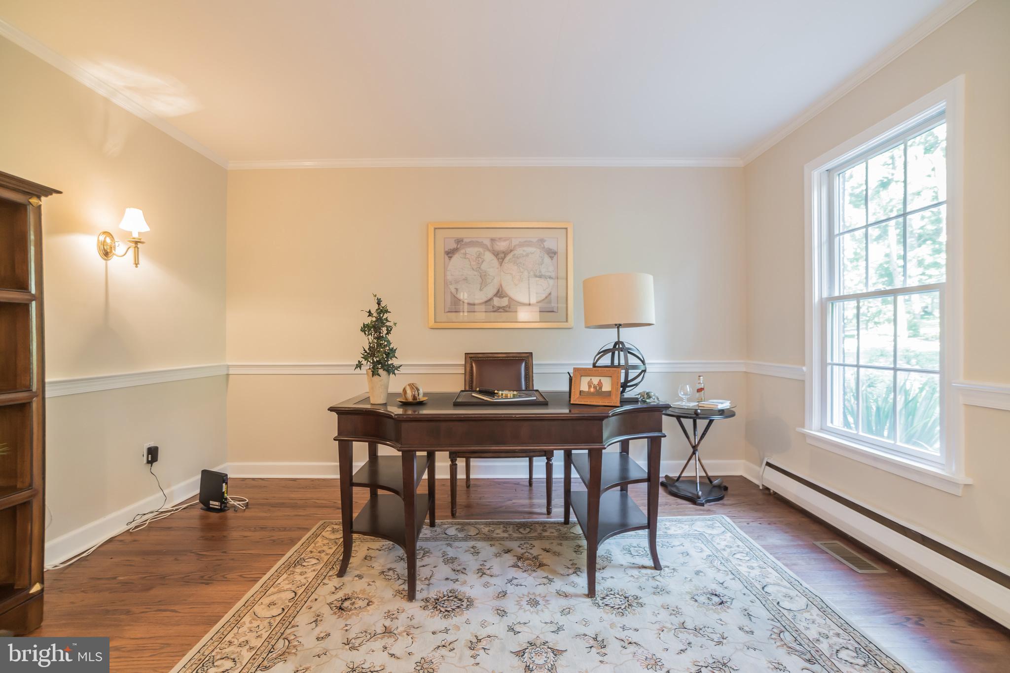 RADNOR HUNT - Residential