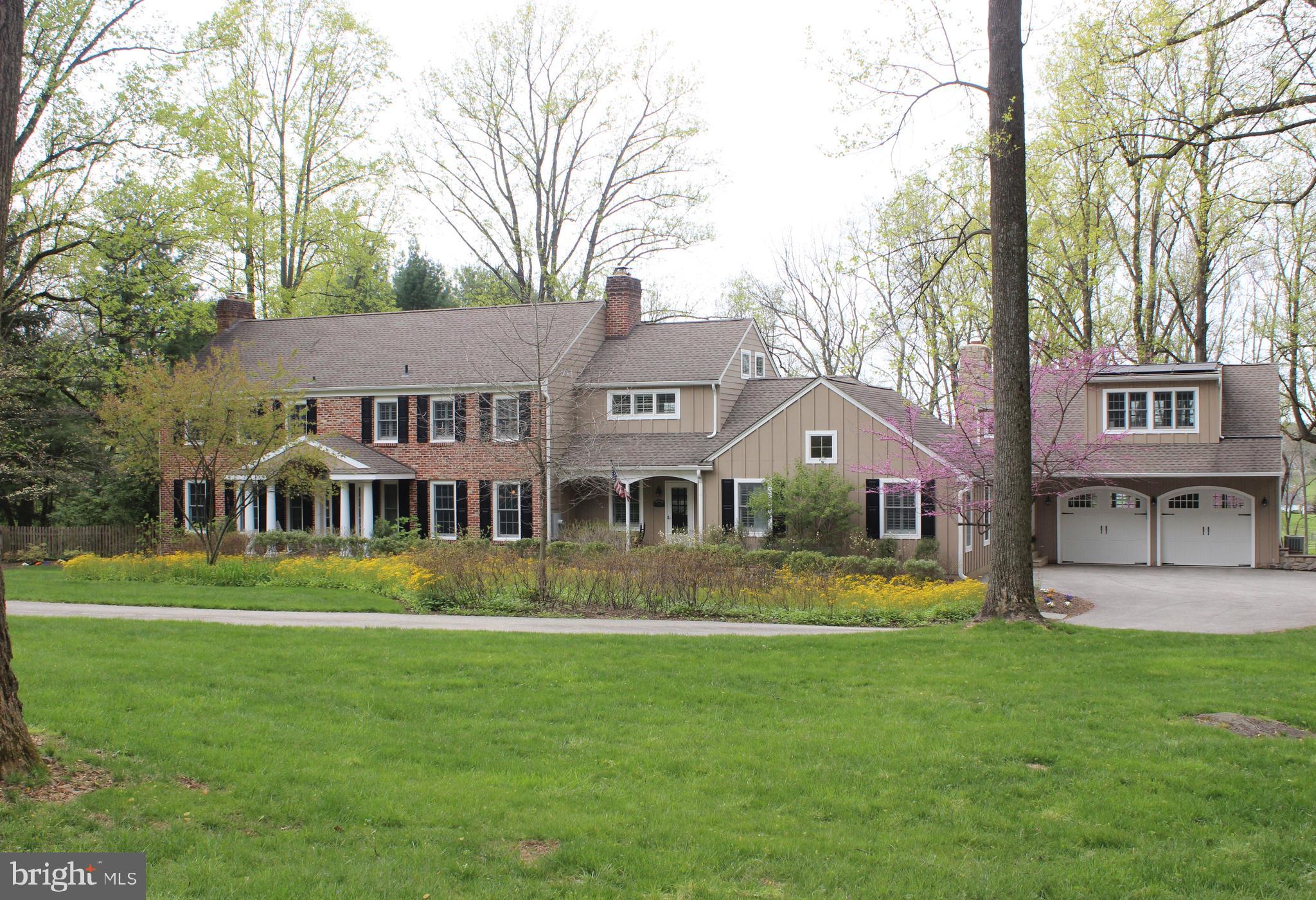 RADNOR HUNT - Residential