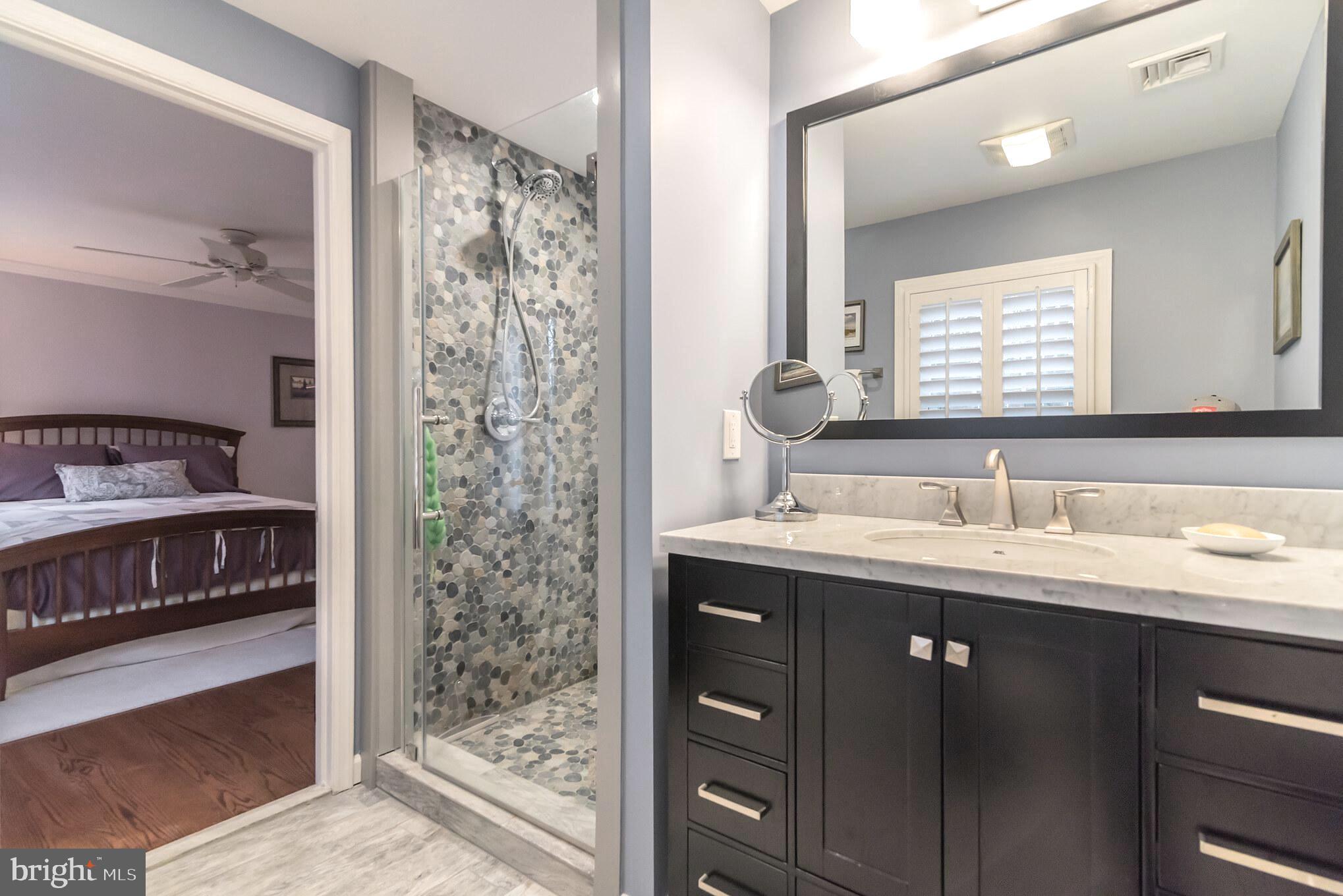 RADNOR HUNT - Residential