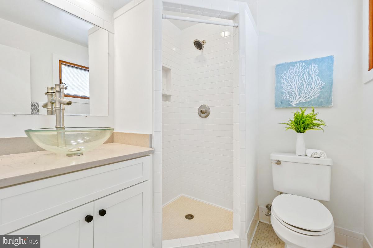 GREEN TREE MANOR - Residential