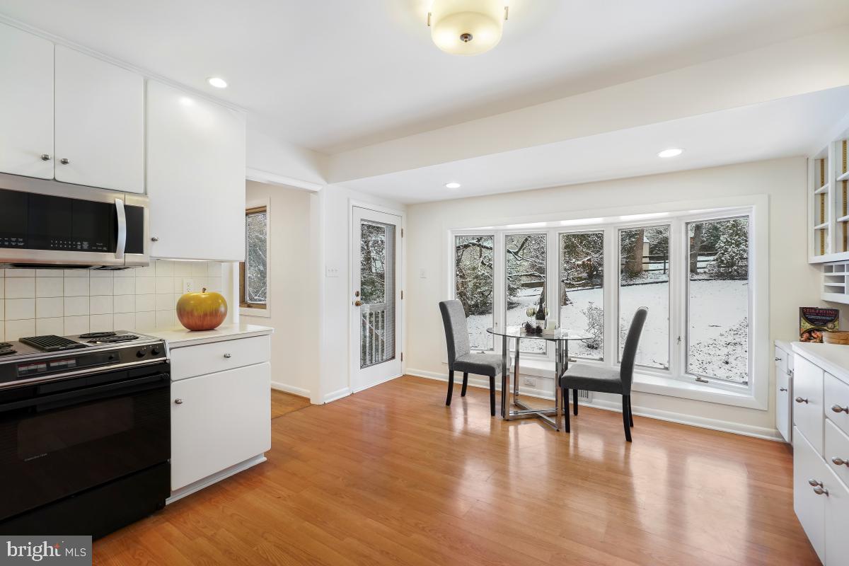 GREEN TREE MANOR - Residential