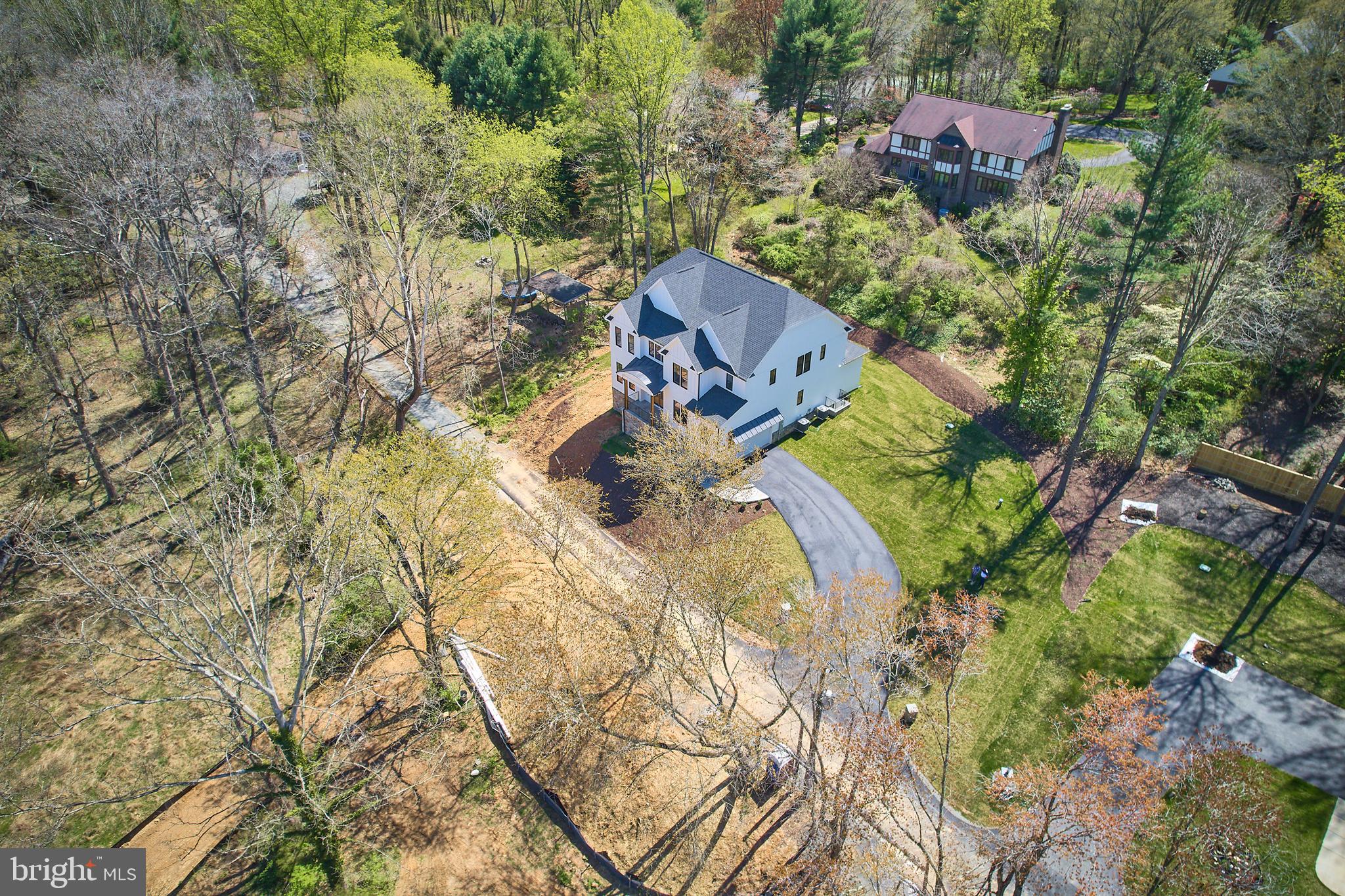 HUNTER MILL ESTATES - Residential