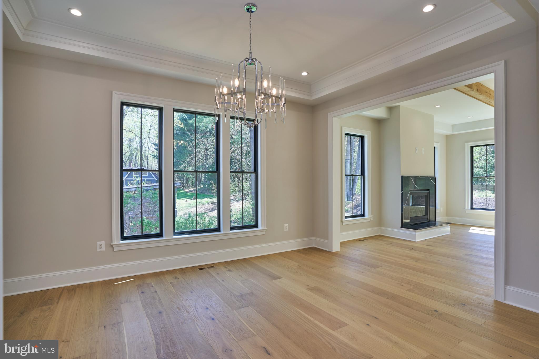 HUNTER MILL ESTATES - Residential