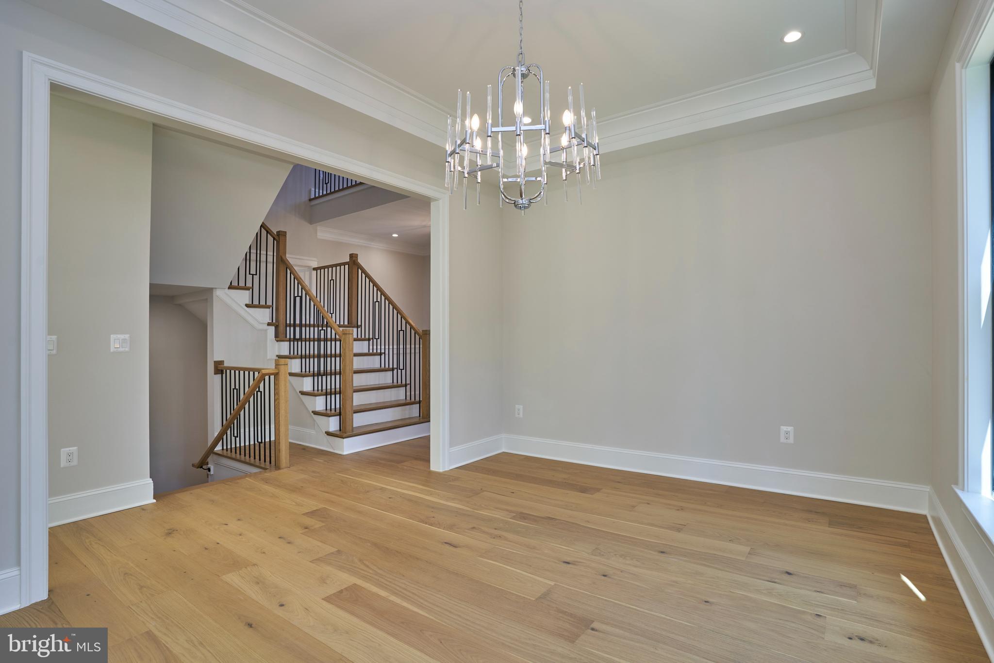 HUNTER MILL ESTATES - Residential