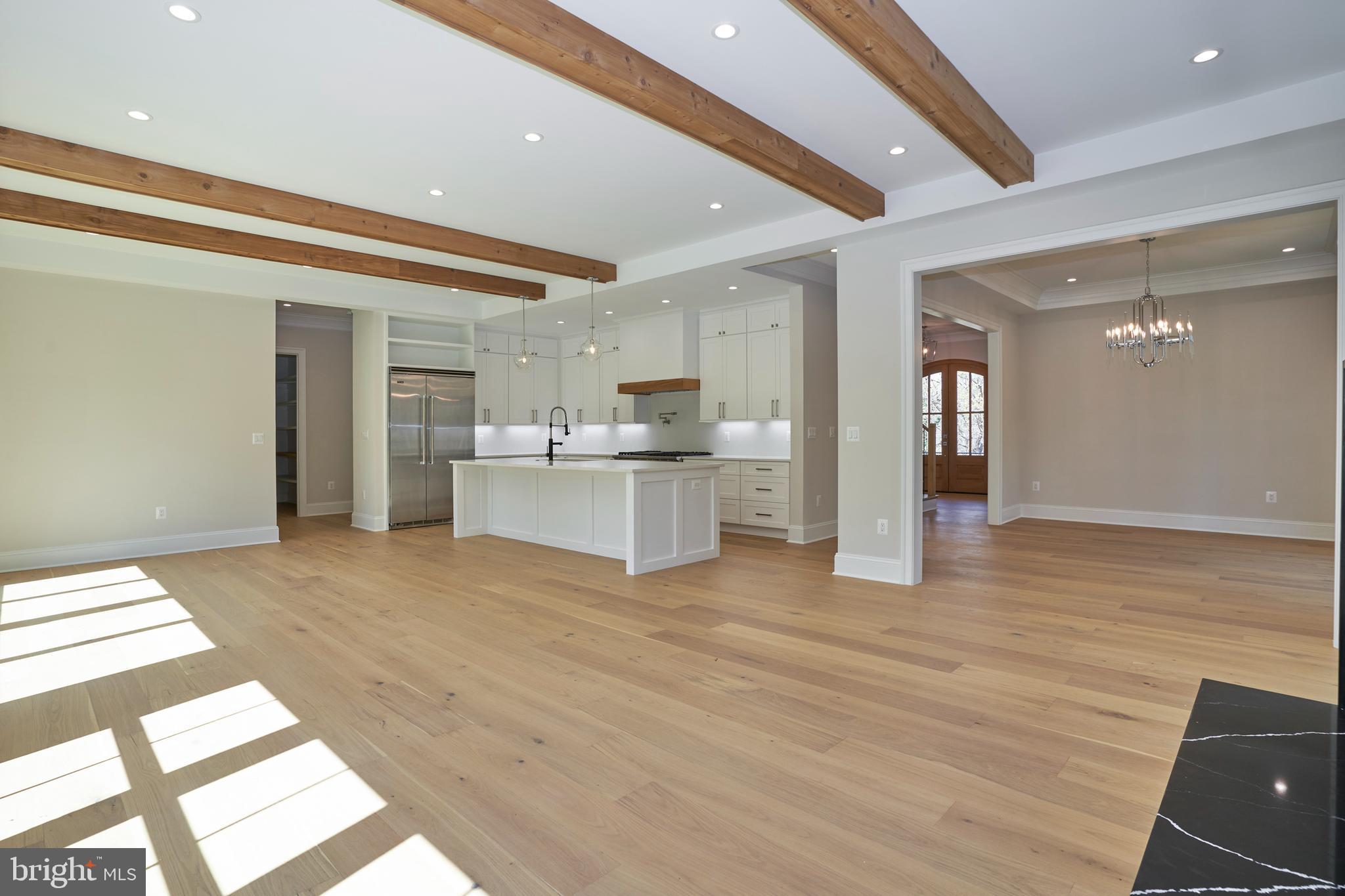 HUNTER MILL ESTATES - Residential