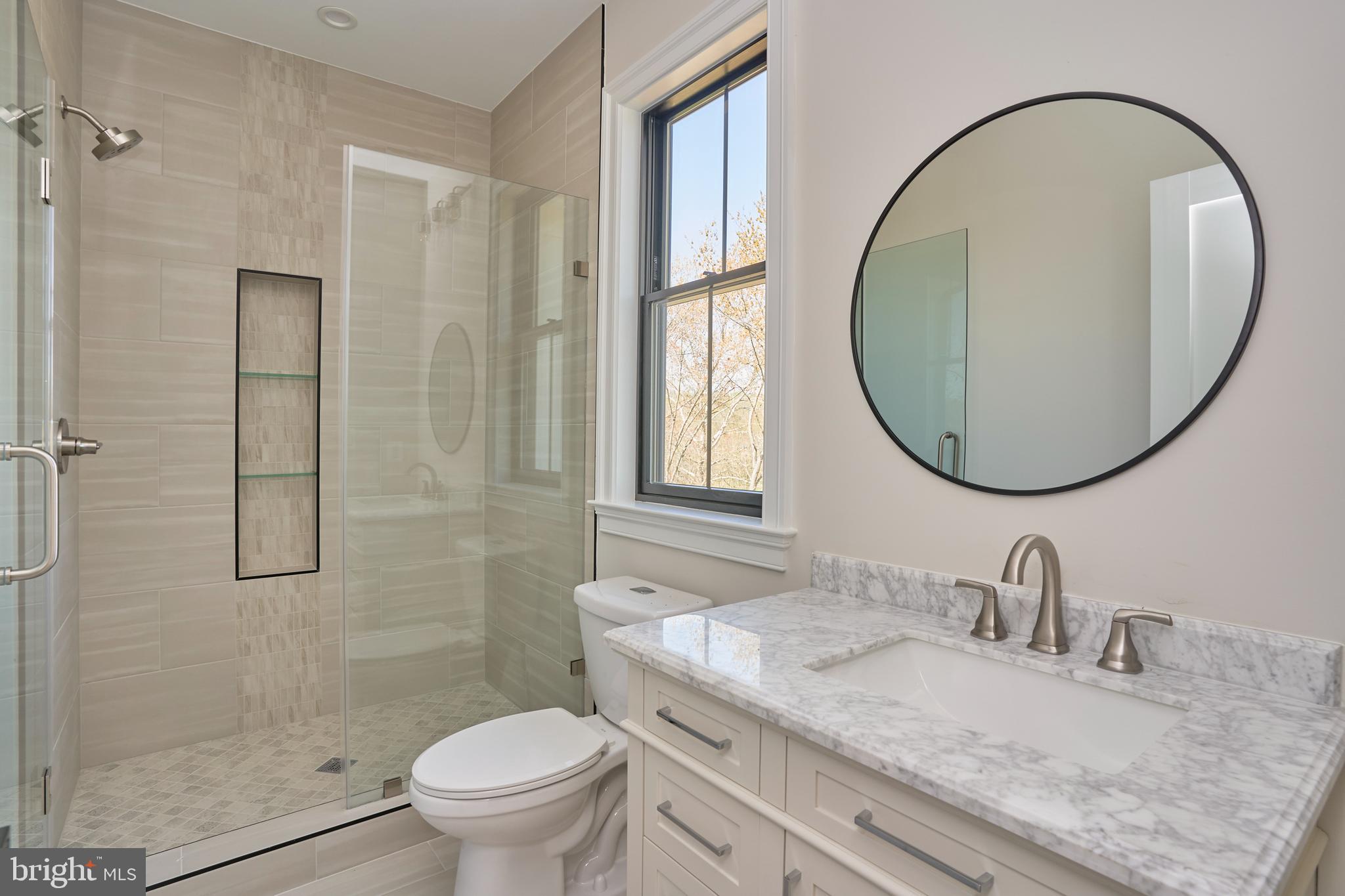 HUNTER MILL ESTATES - Residential