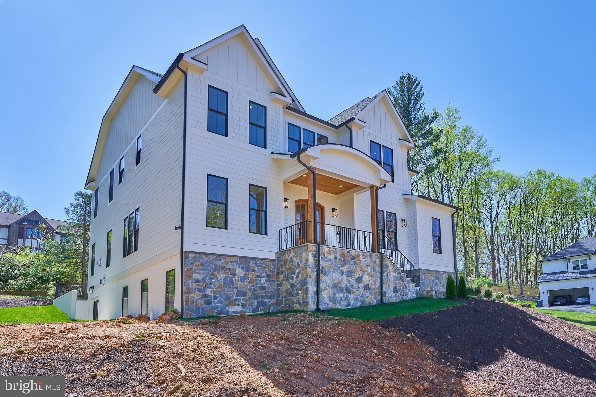 HUNTER MILL ESTATES - Residential