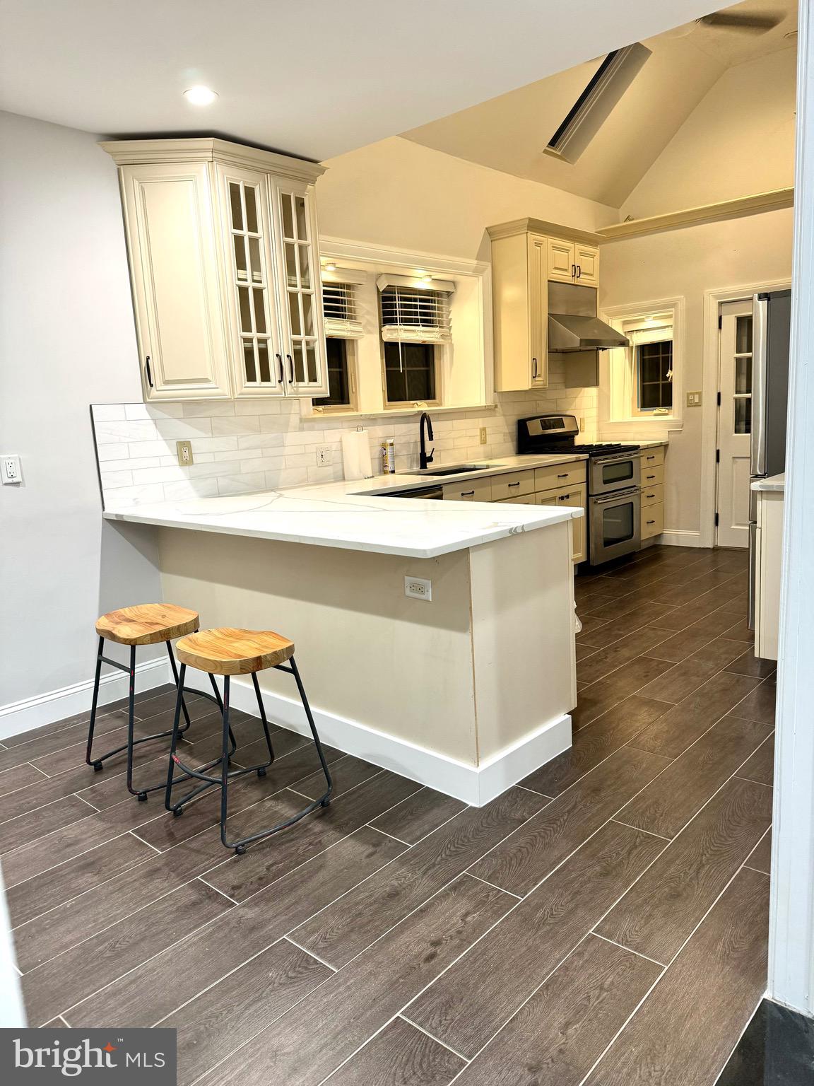 WYNNEWOOD - Residential