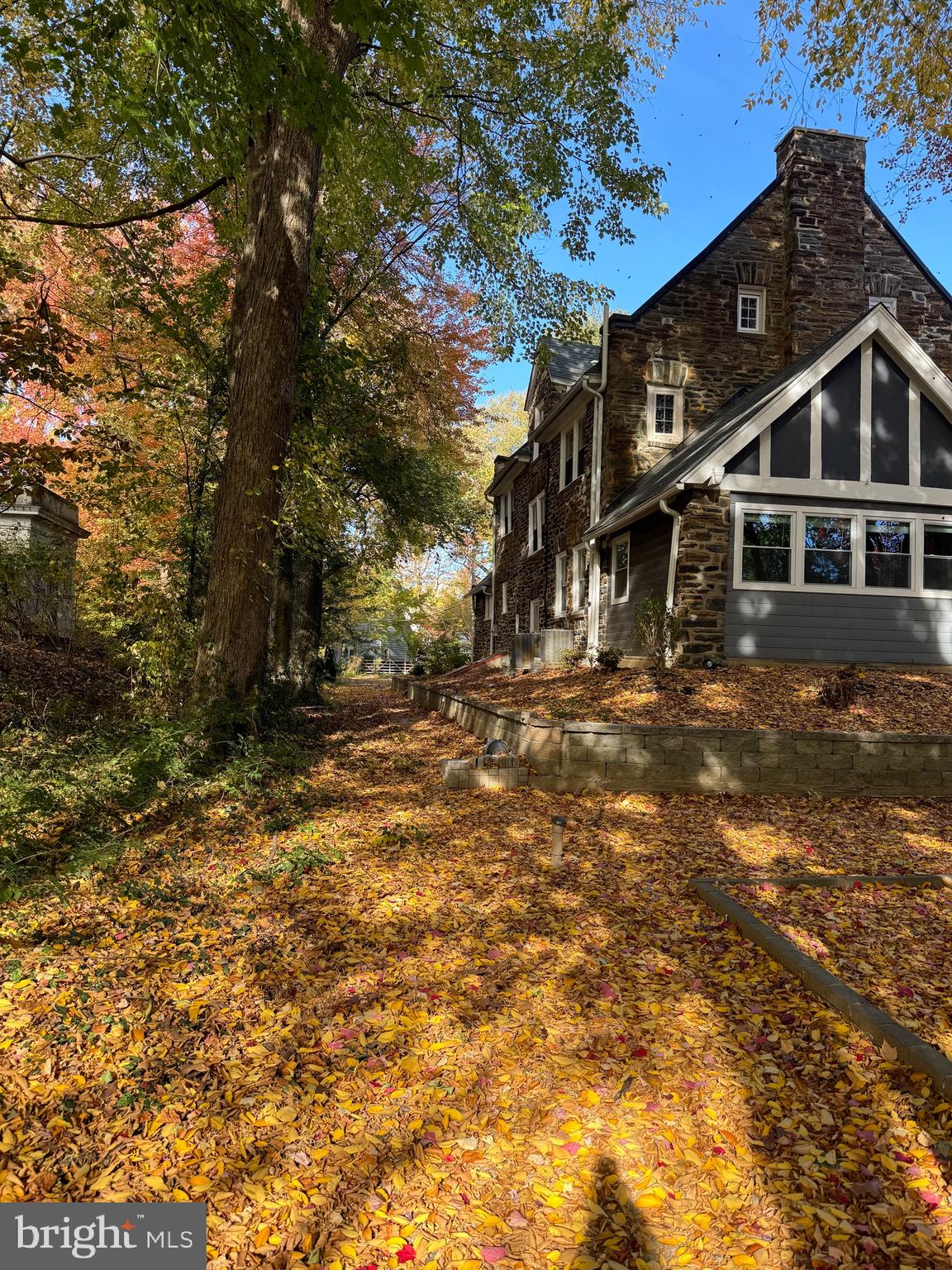 WYNNEWOOD - Residential