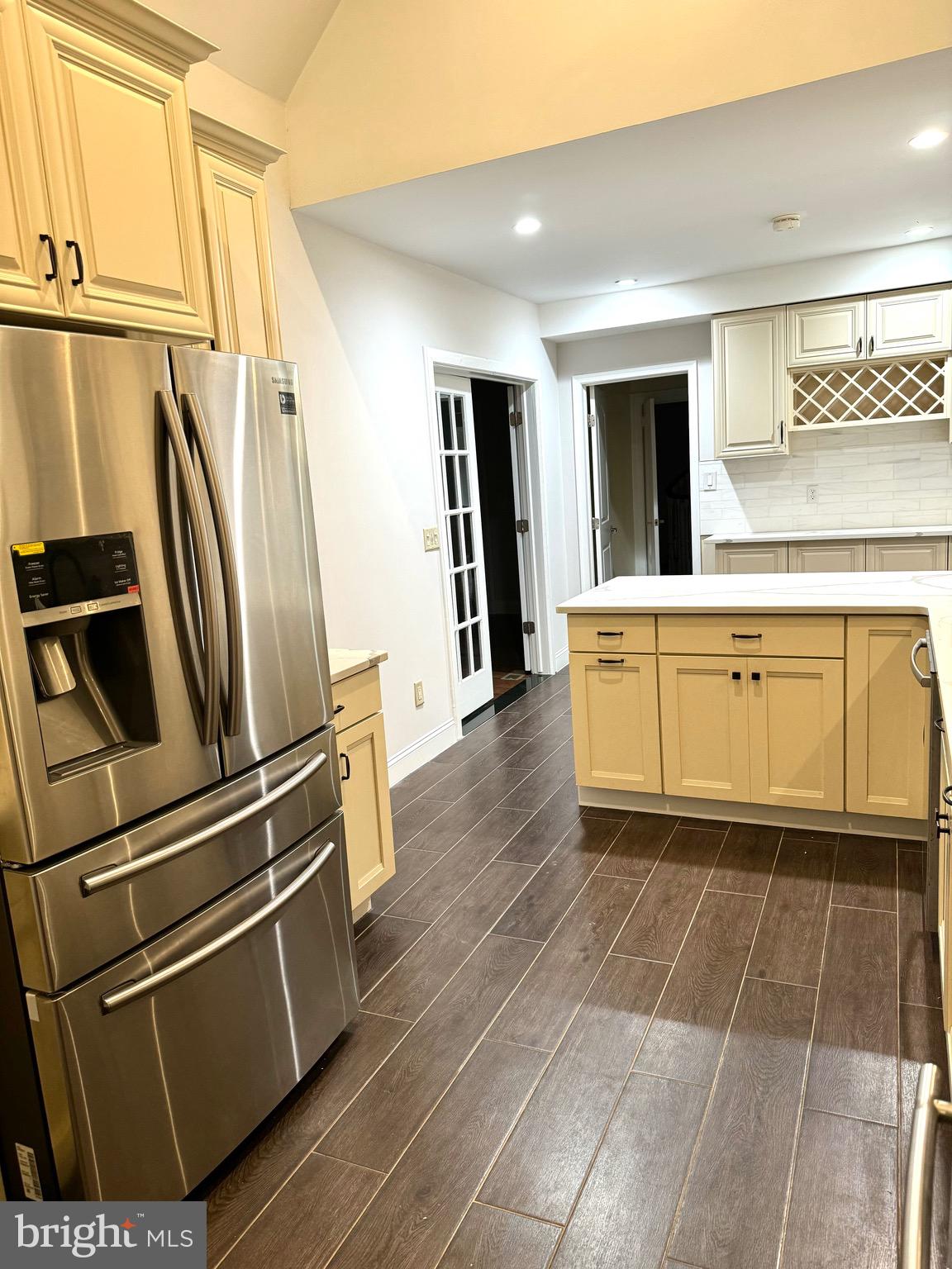 WYNNEWOOD - Residential