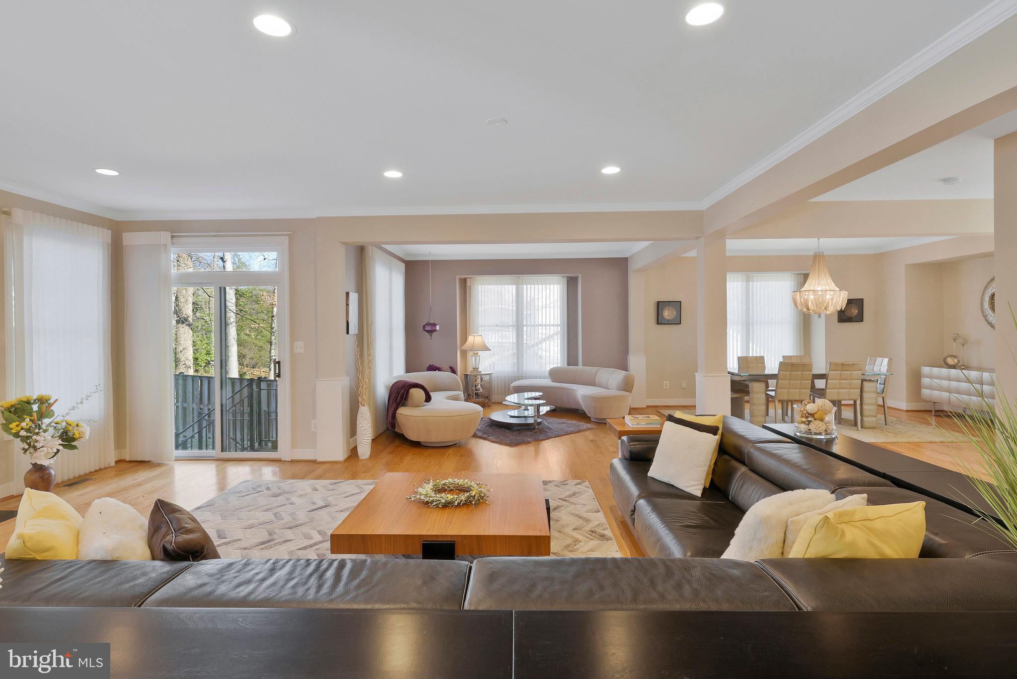 CHESTERBROOK WOODS - Residential Lease