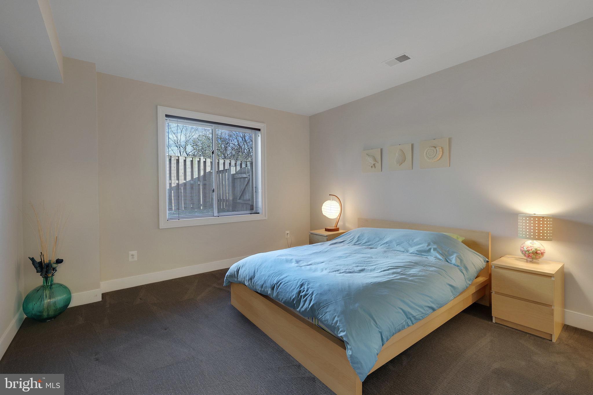 CHESTERBROOK WOODS - Residential Lease