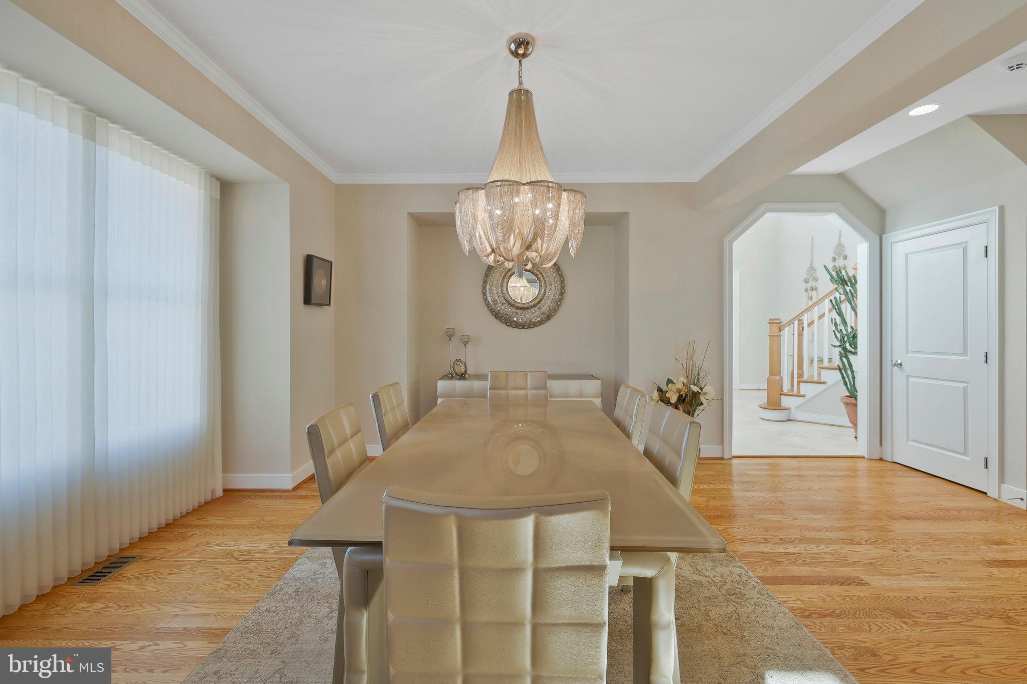 CHESTERBROOK WOODS - Residential Lease