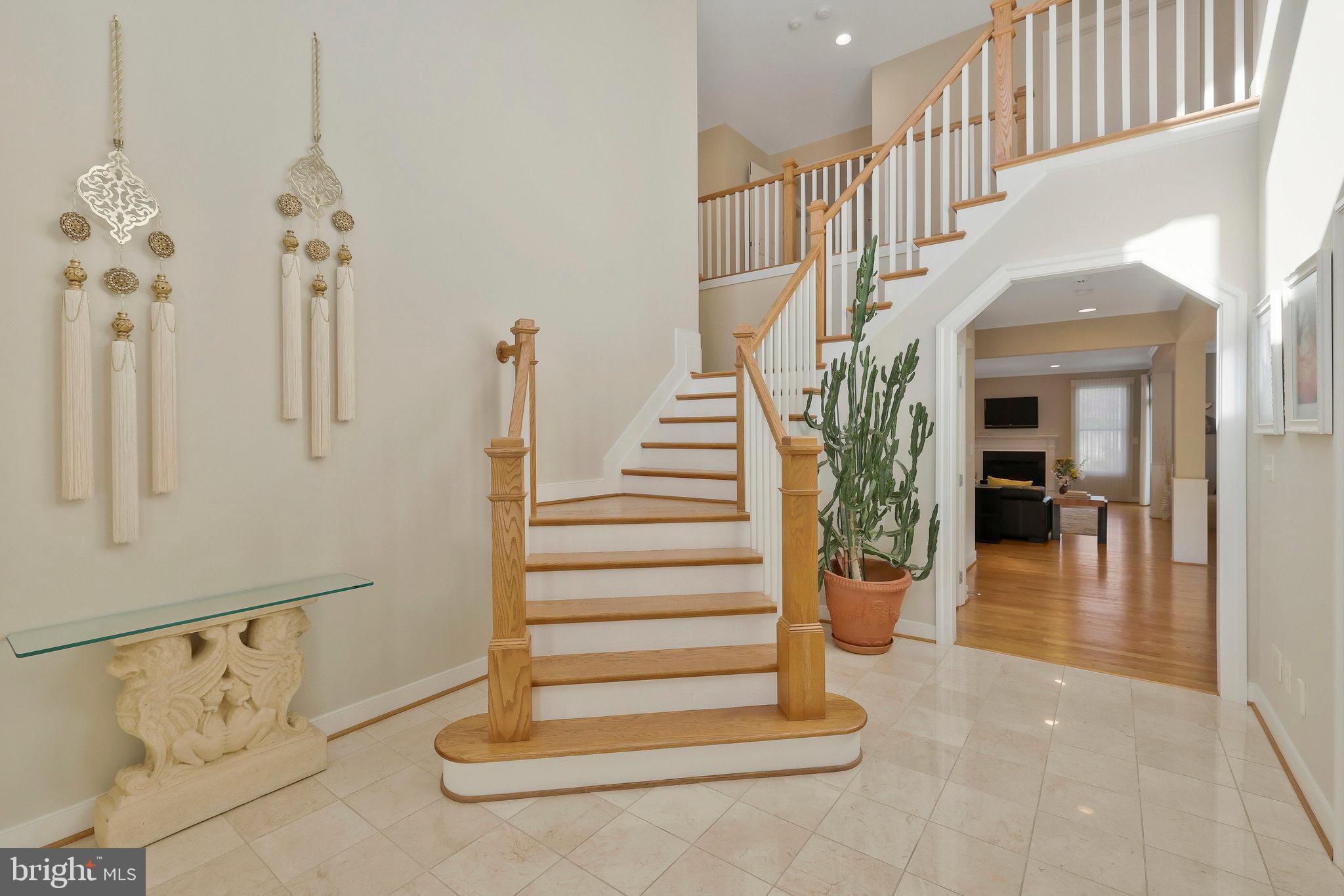 CHESTERBROOK WOODS - Residential Lease