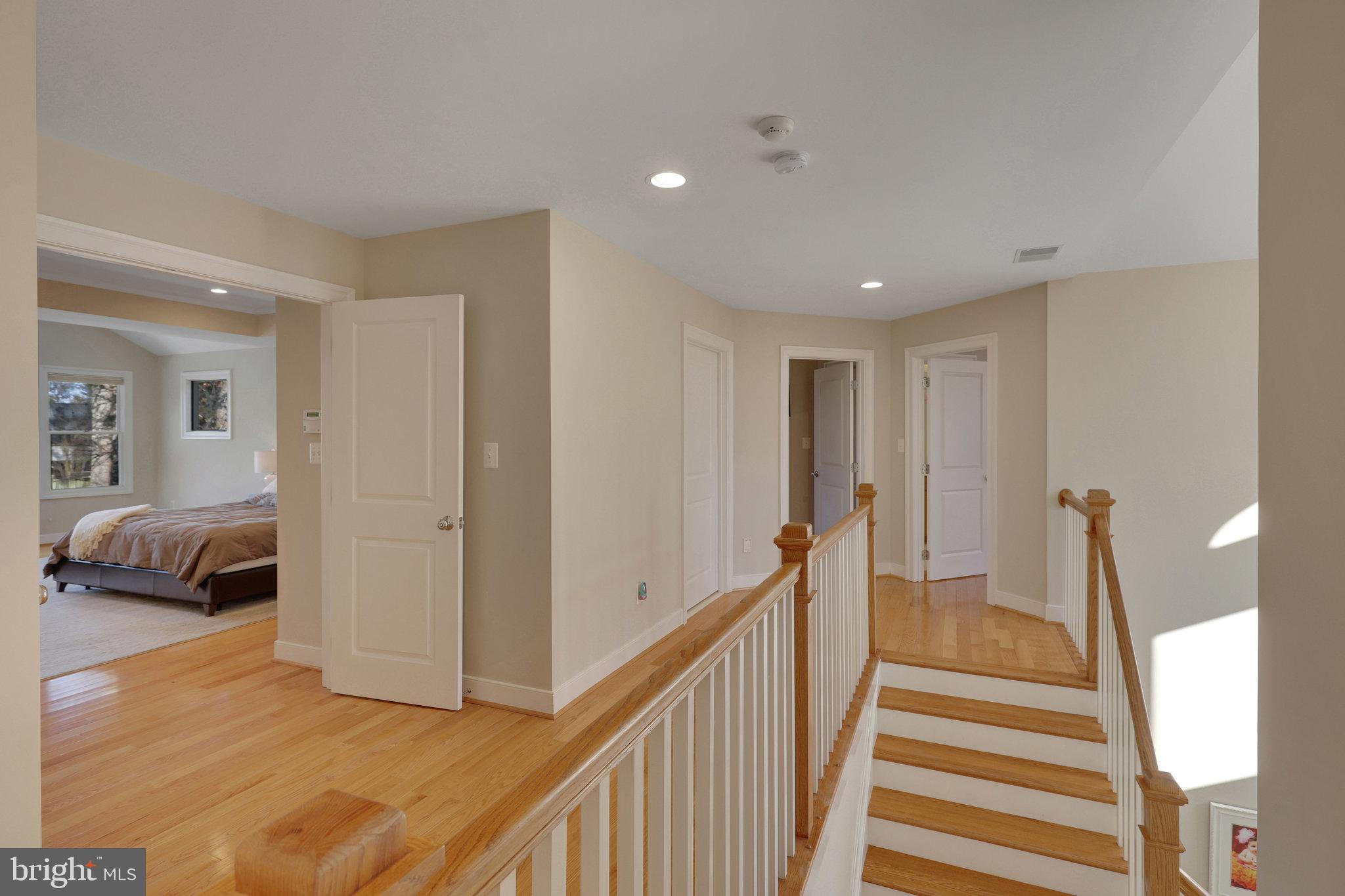 CHESTERBROOK WOODS - Residential Lease