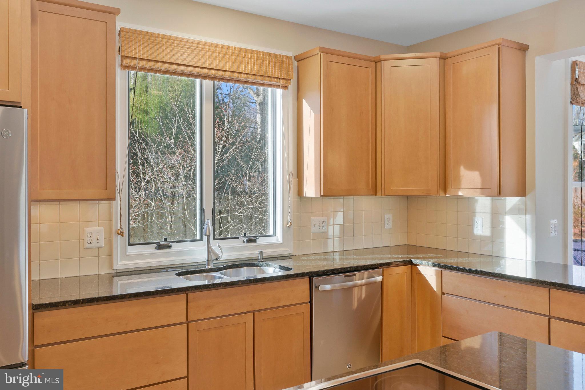 CHESTERBROOK WOODS - Residential Lease