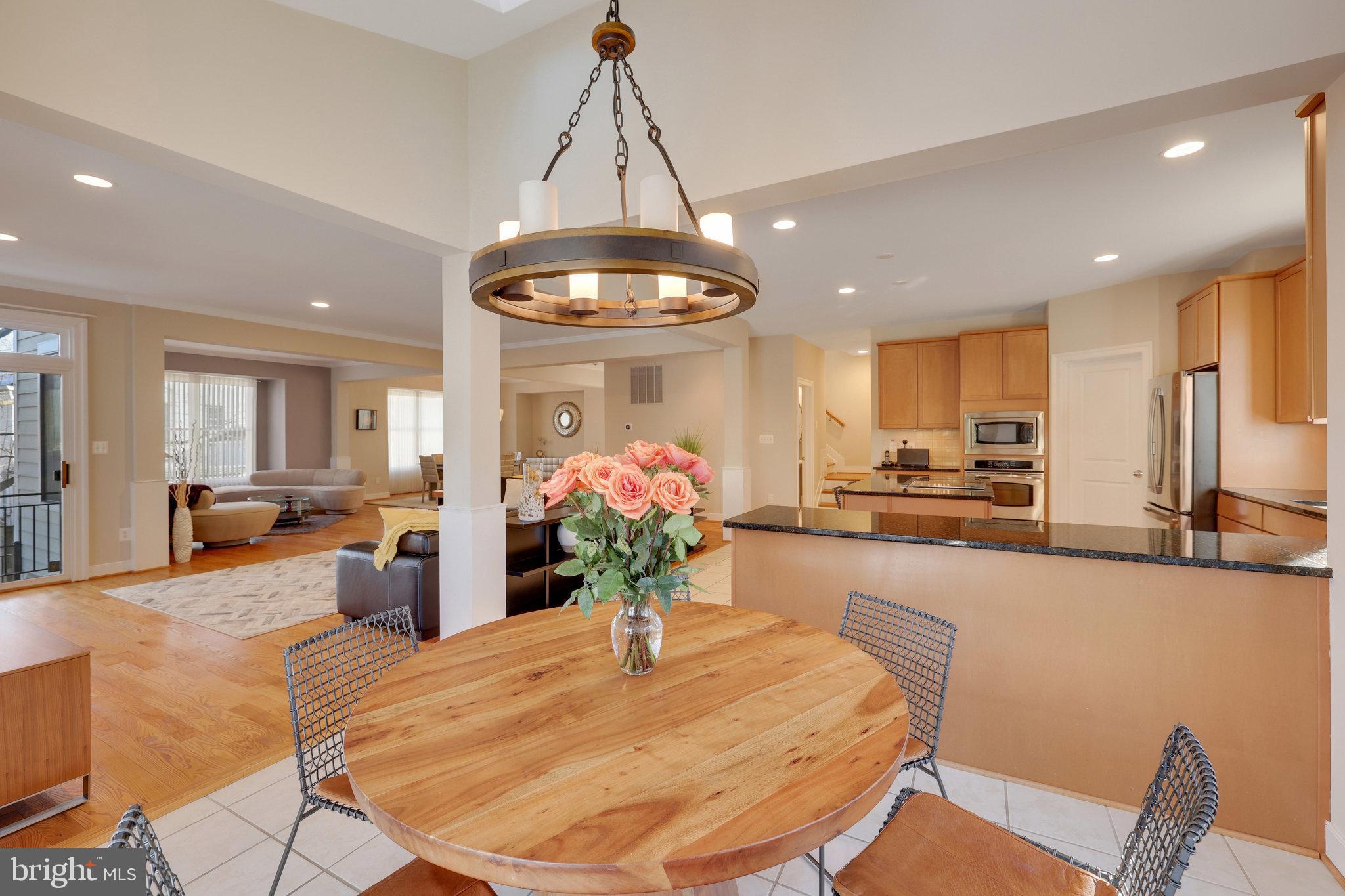 CHESTERBROOK WOODS - Residential Lease