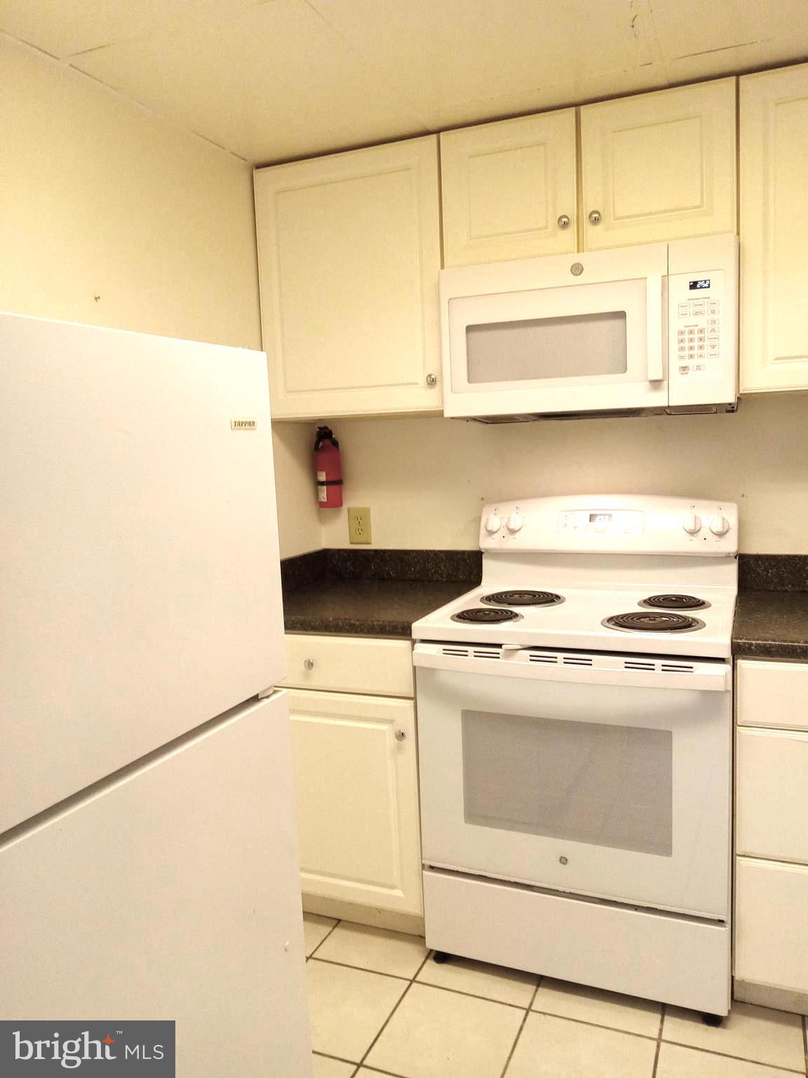 CHARLES TOWN - Residential Lease