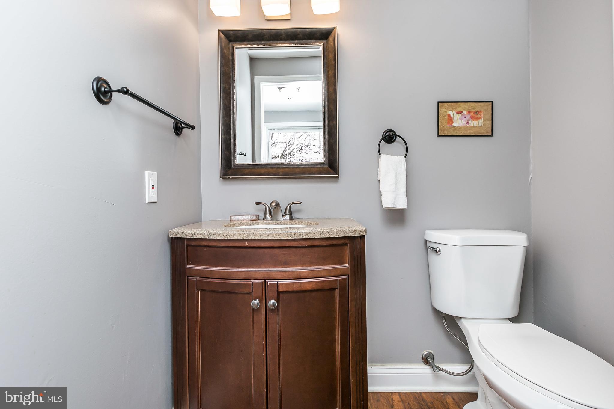 QUEEN ANNE VILLAGE - Residential