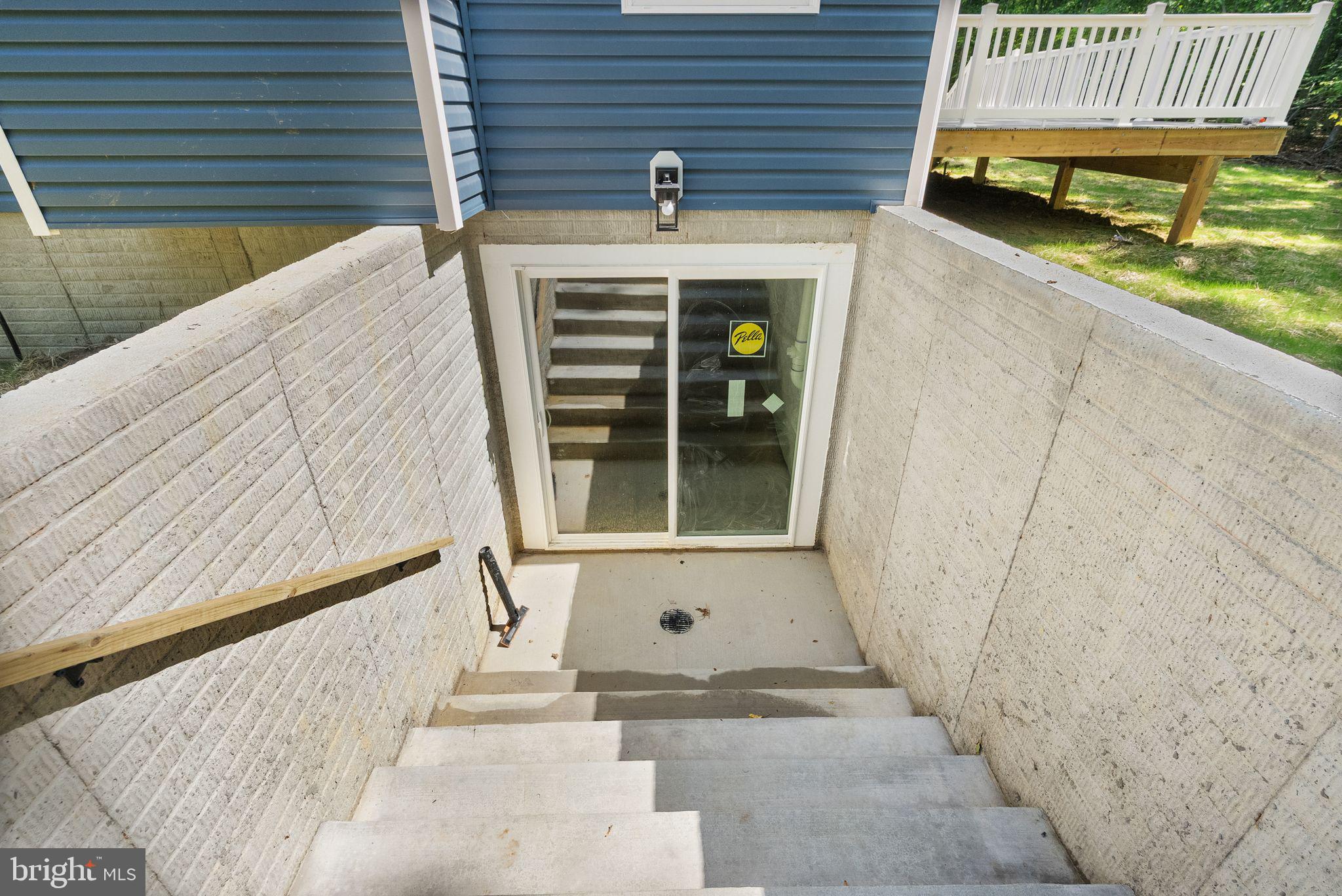 SHERWOOD FOREST - Residential