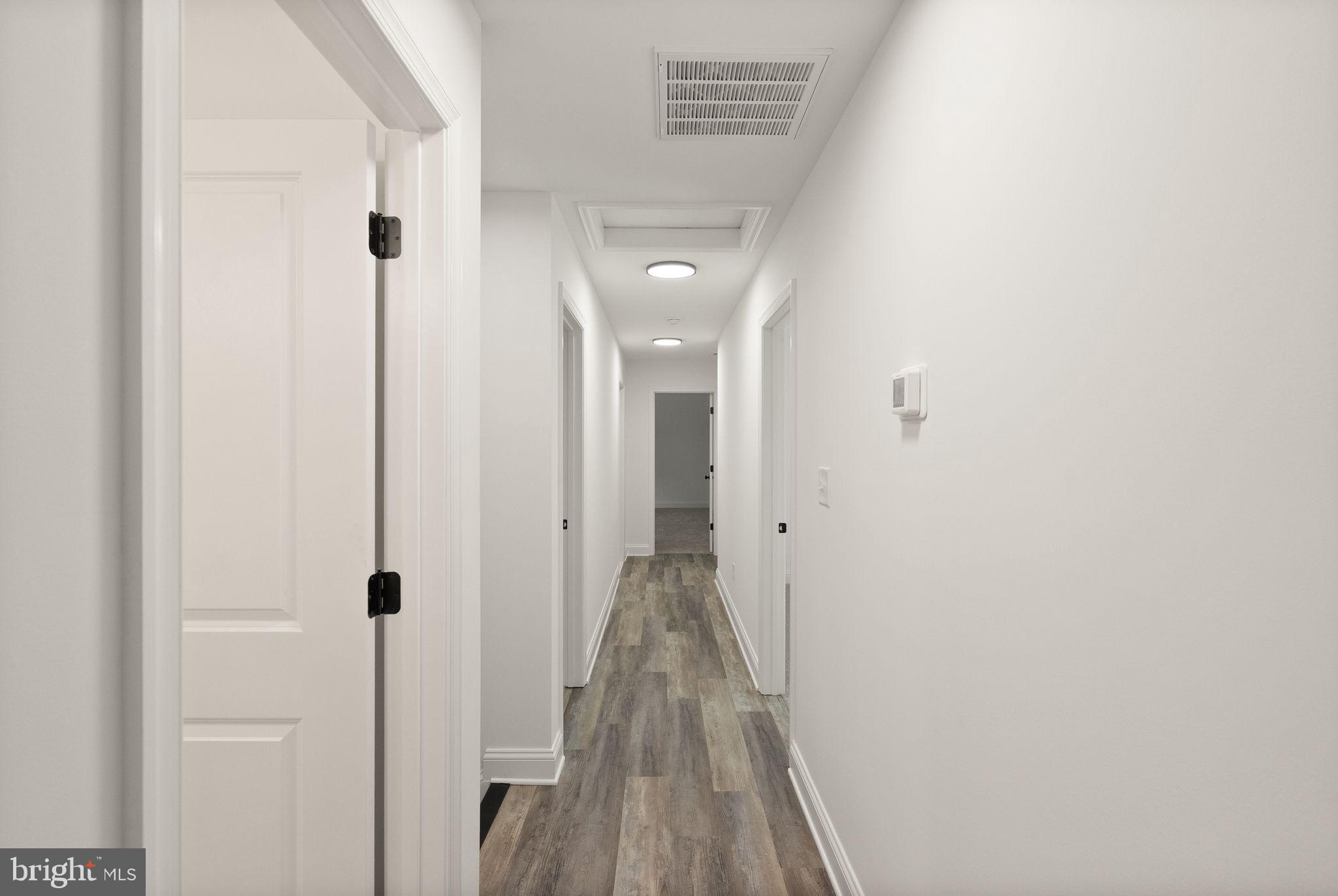 SHERWOOD FOREST - Residential