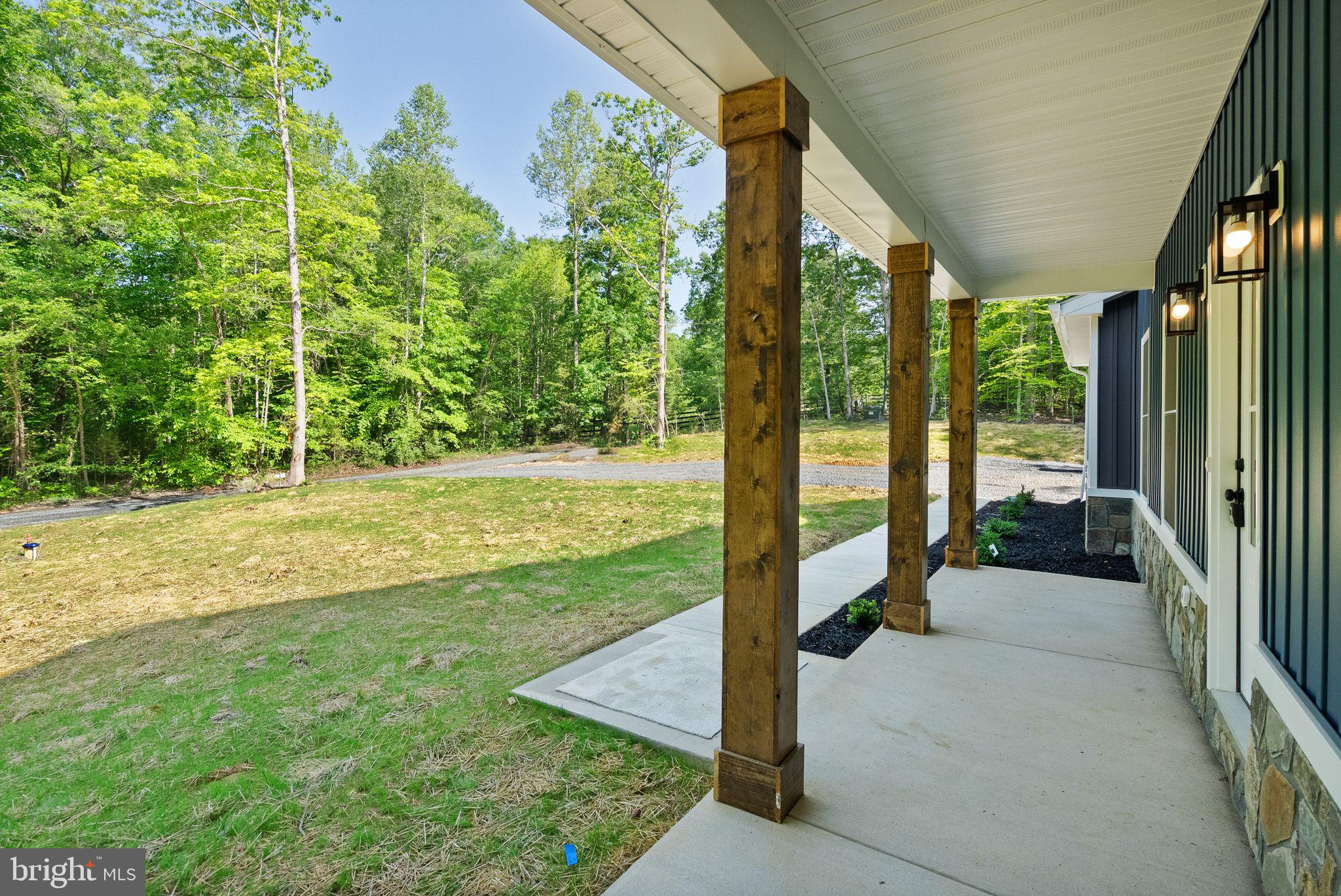 SHERWOOD FOREST - Residential