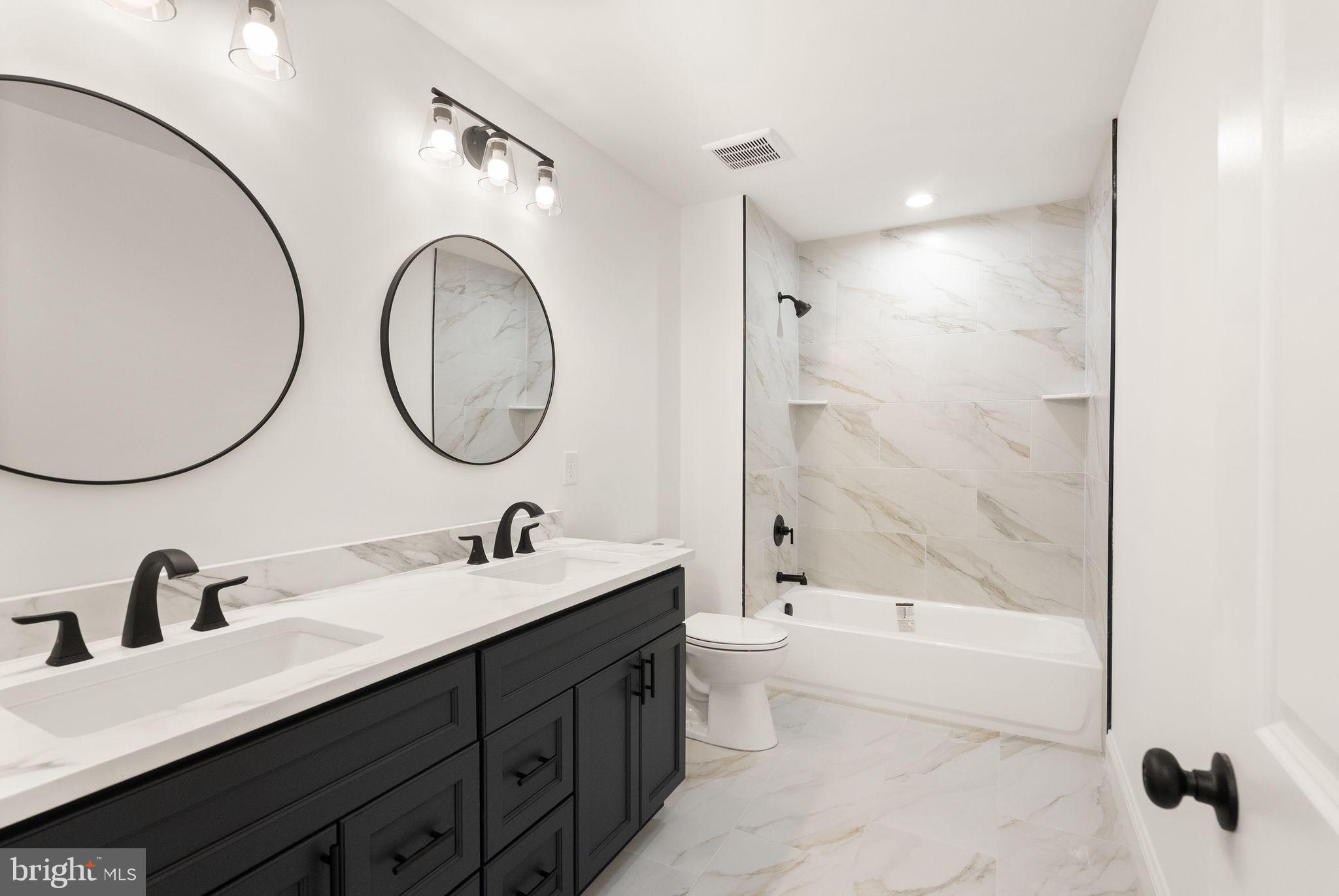 SHERWOOD FOREST - Residential