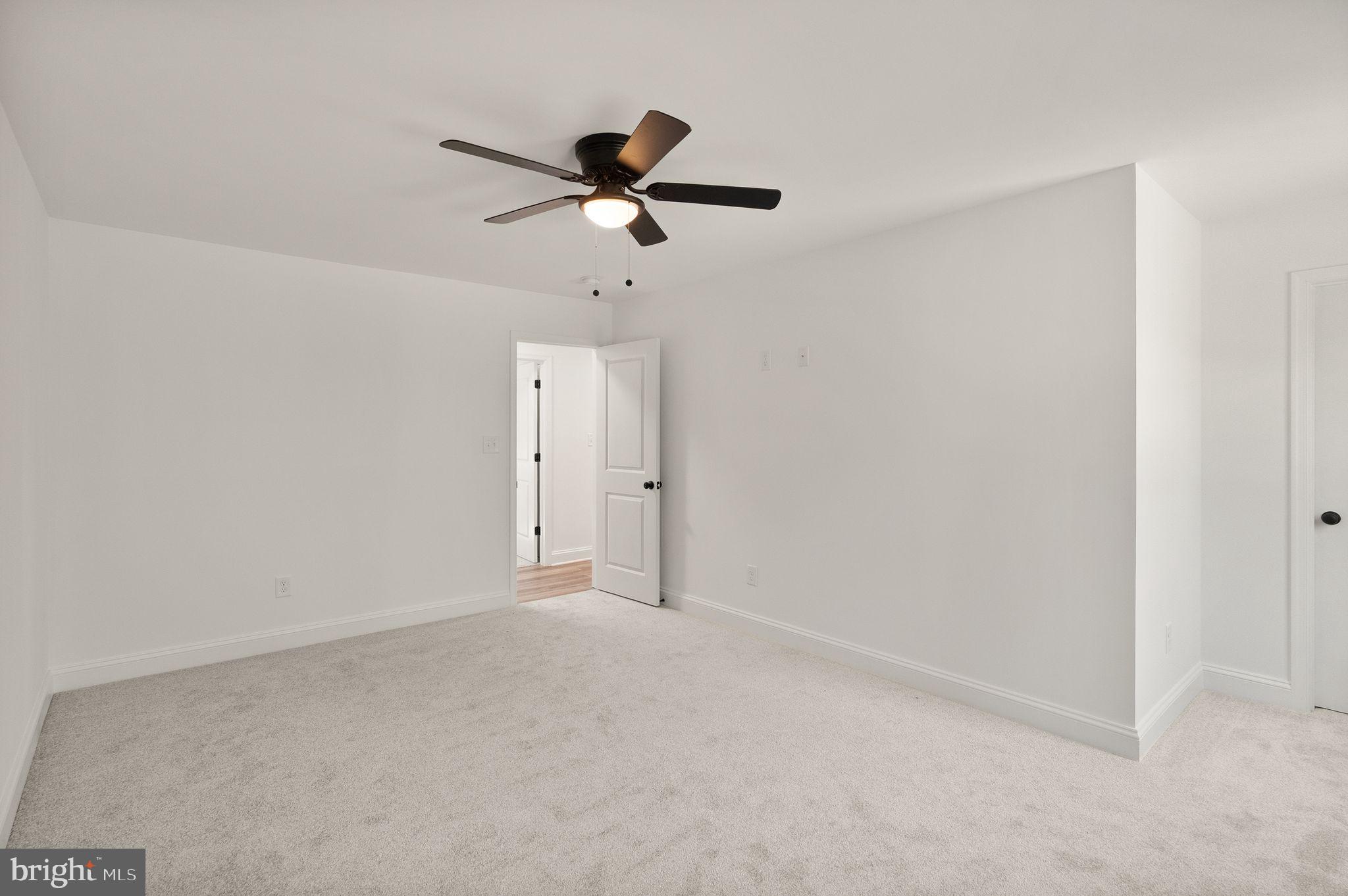 SHERWOOD FOREST - Residential