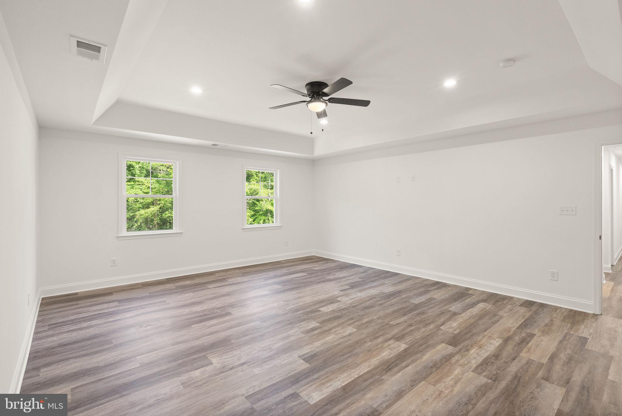 SHERWOOD FOREST - Residential