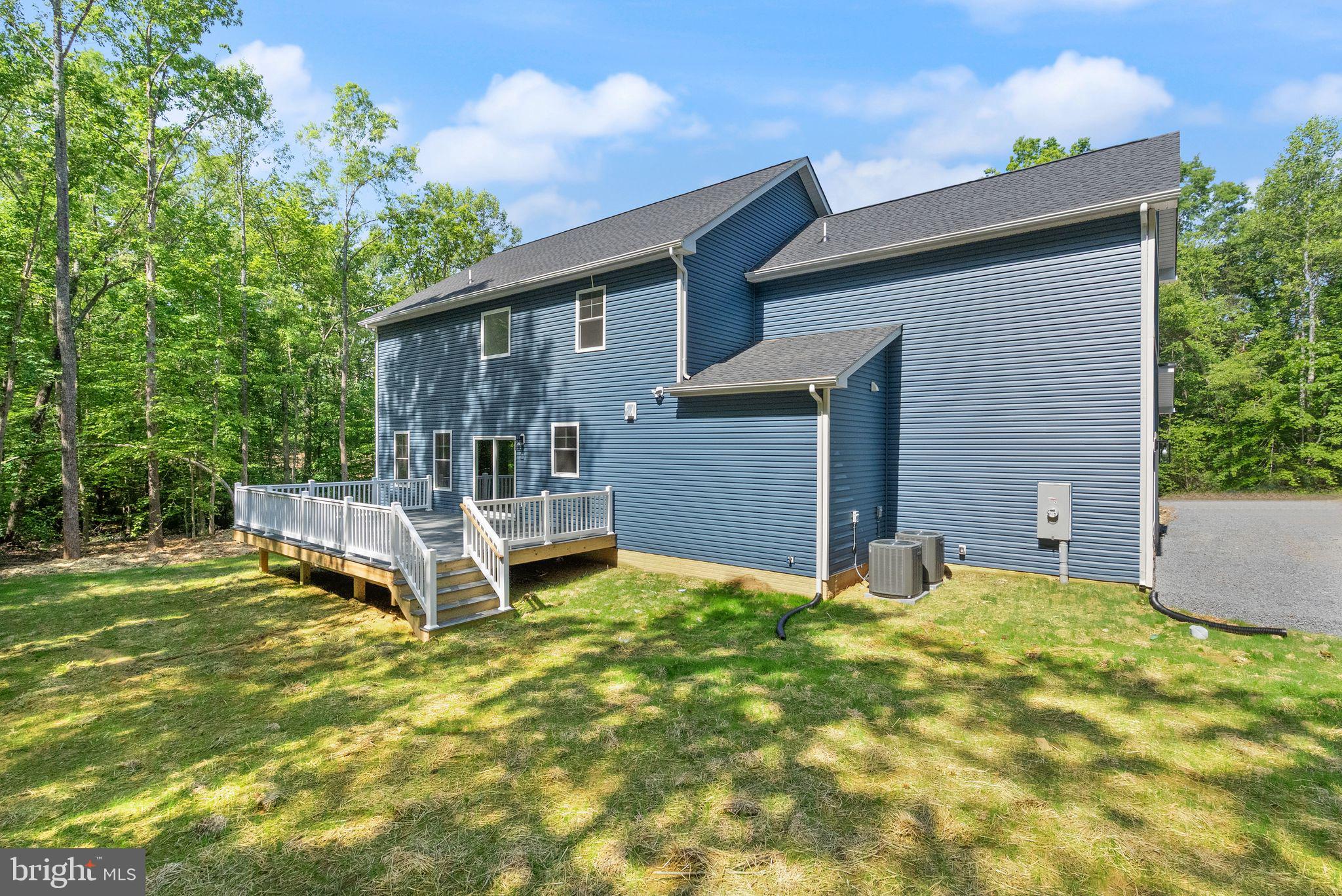 SHERWOOD FOREST - Residential