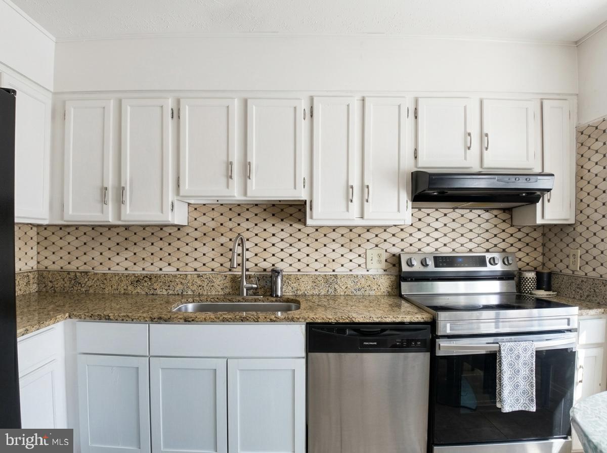 OAKHURST - Residential