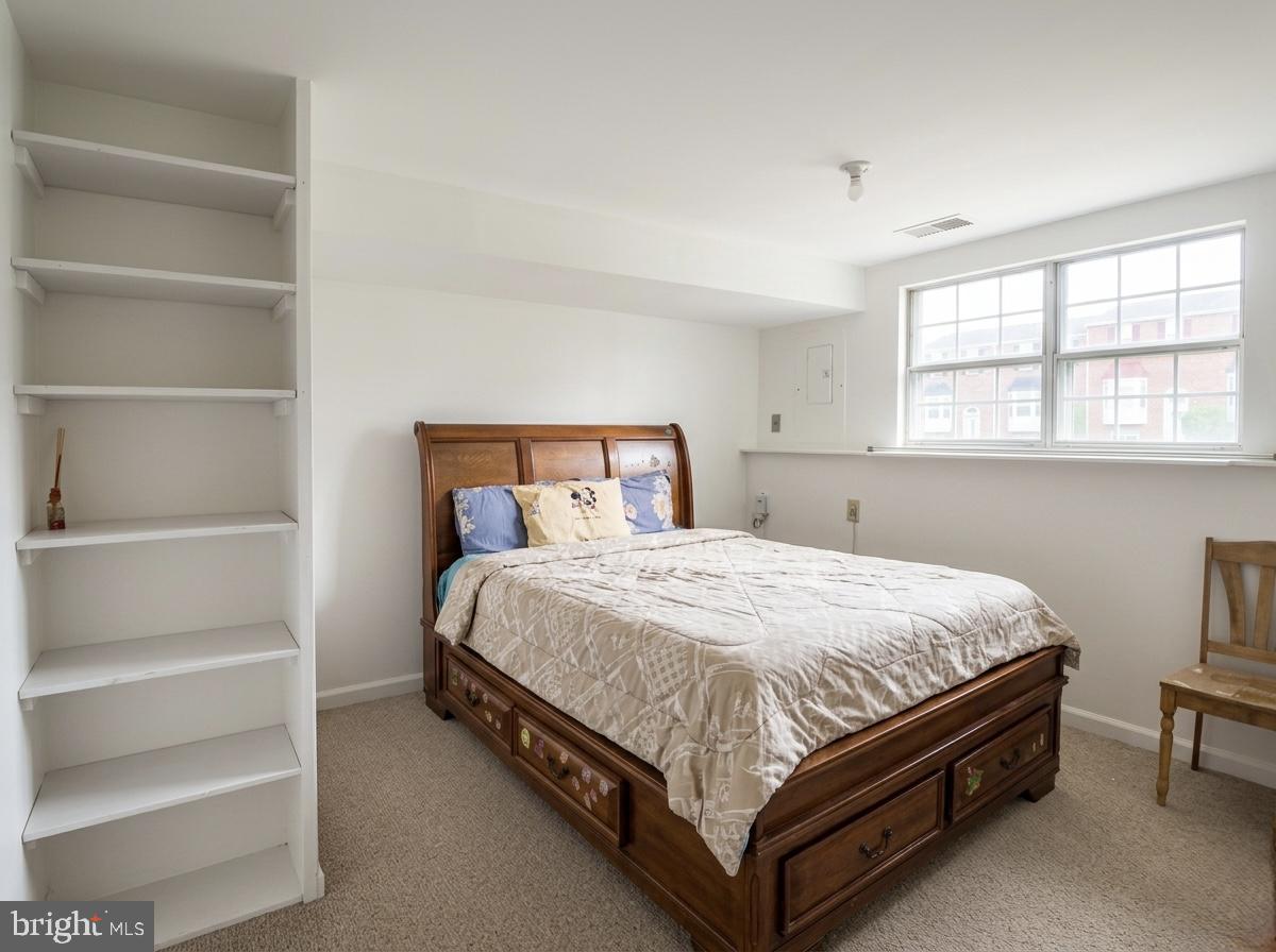 OAKHURST - Residential