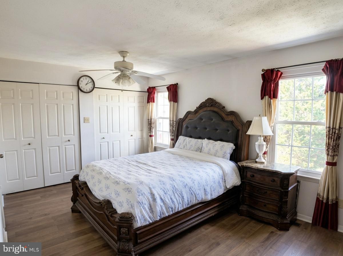 OAKHURST - Residential