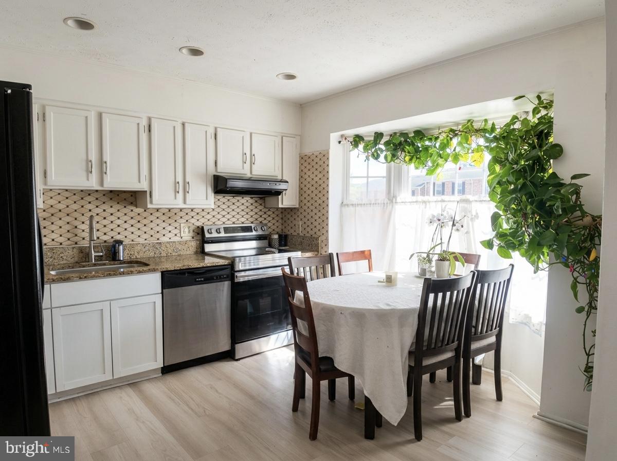 OAKHURST - Residential