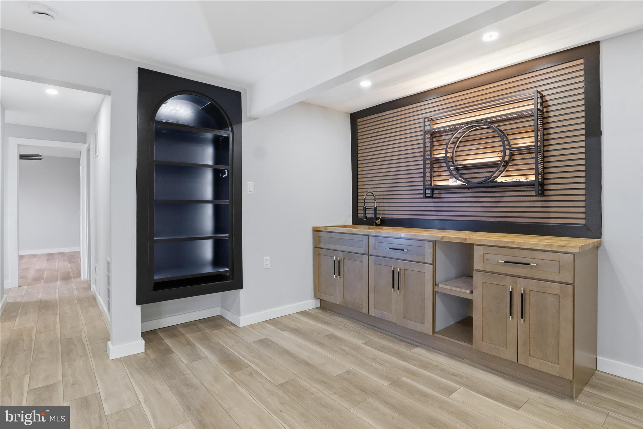 WILTON WOODS - Residential