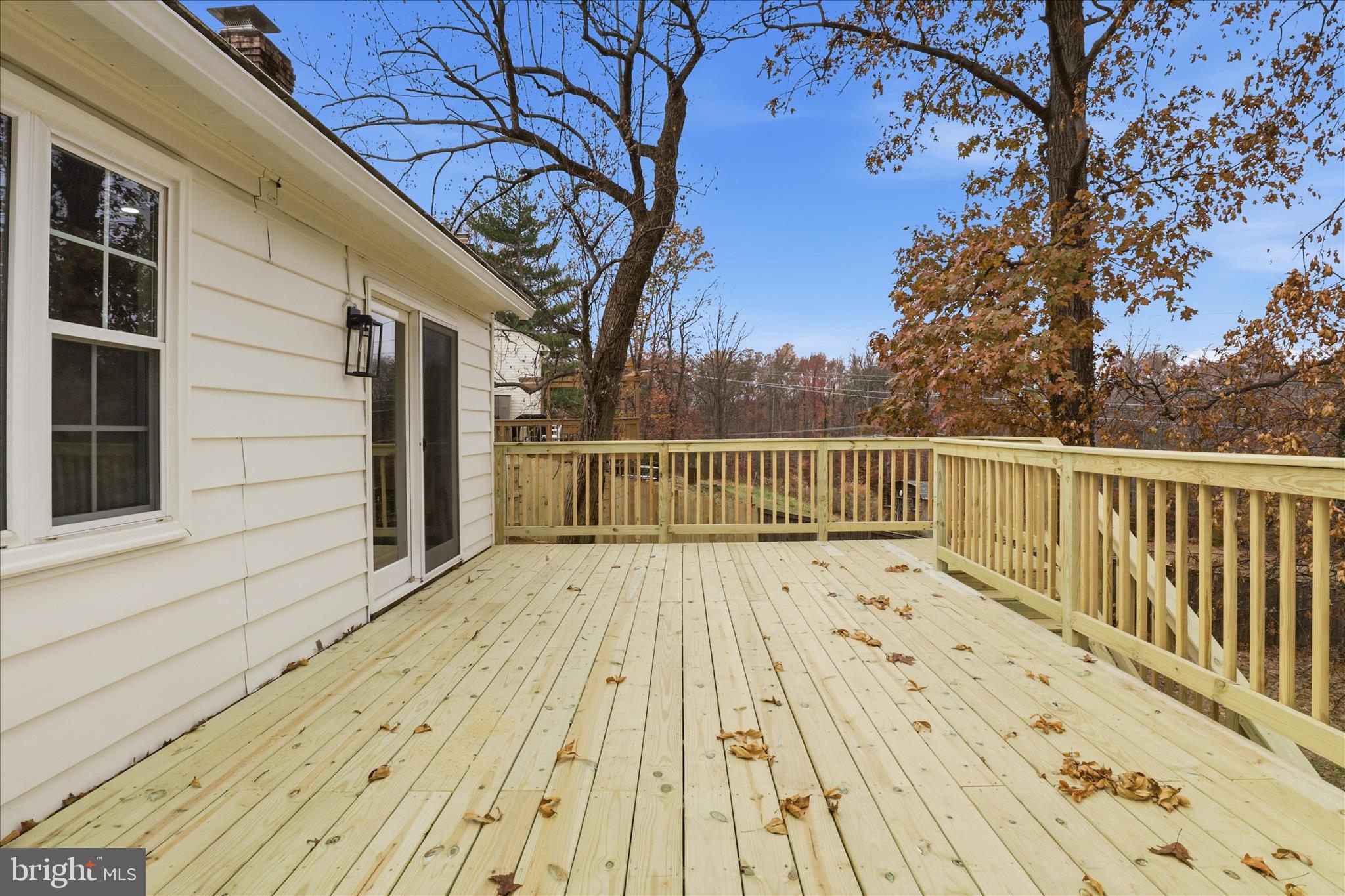 WILTON WOODS - Residential