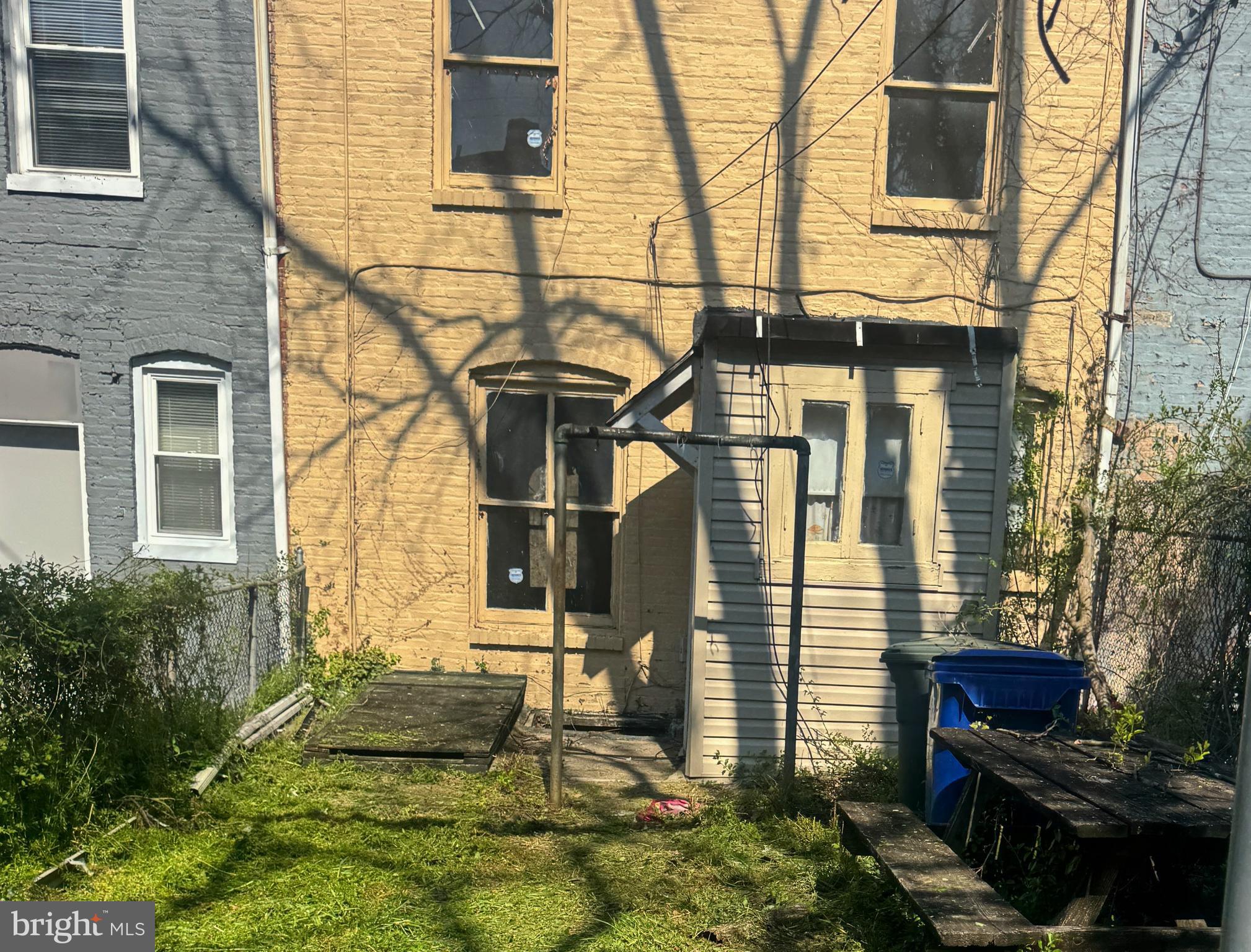 BELAIR-EDISON - Residential