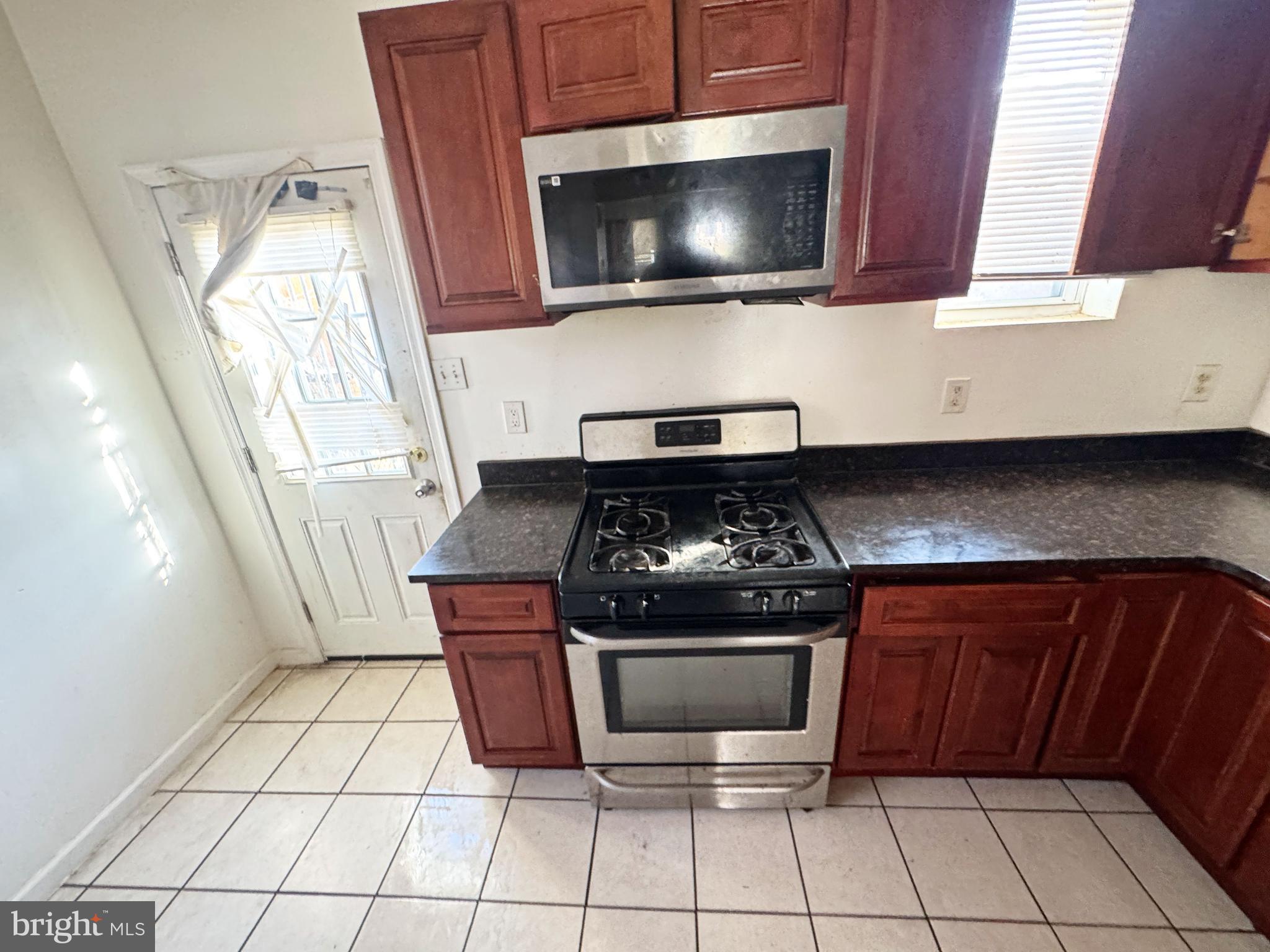 BELAIR-EDISON - Residential